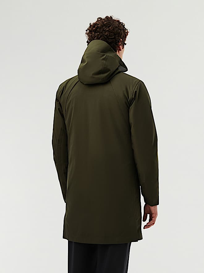 Autumn Winter 2023 | AlphaTauri