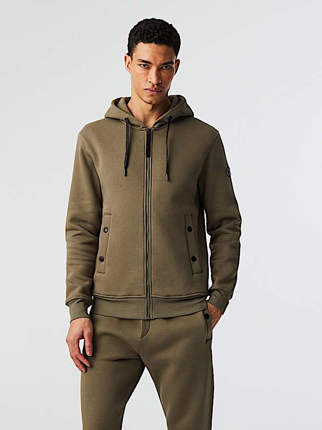 ARCHIVE SALE FOR MEN | AlphaTauri ARCHIVE SALE FOR MEN | AlphaTauri