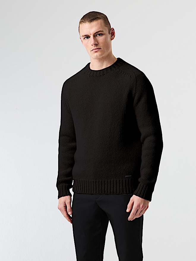 3D KNIT COLLECTION FOR MEN | AlphaTauri
