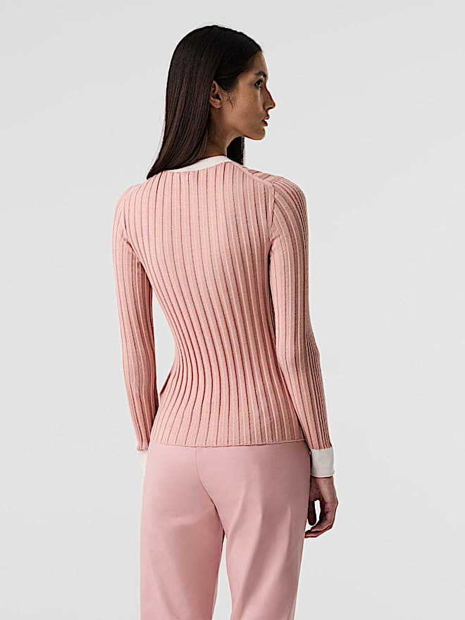 3D Knit Collection for women | AlphaTauri