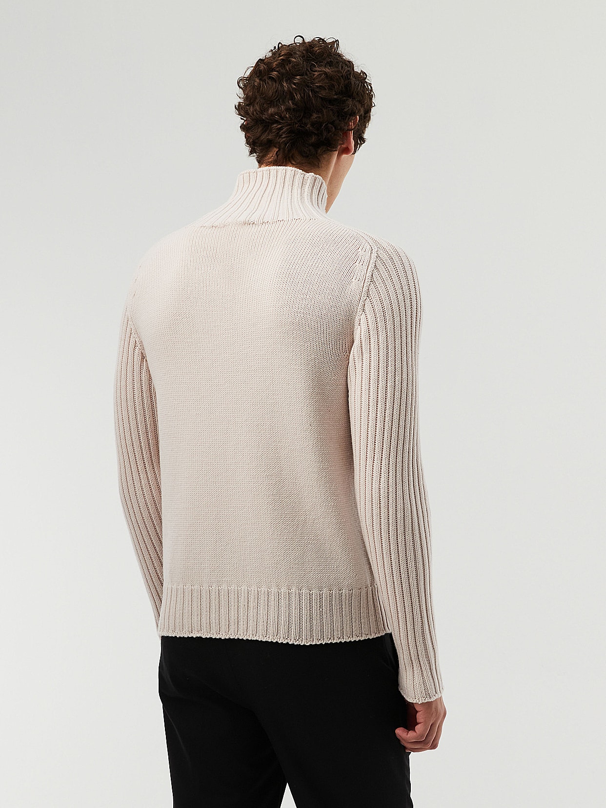 Merino wool turtleneck best sale sweater mens