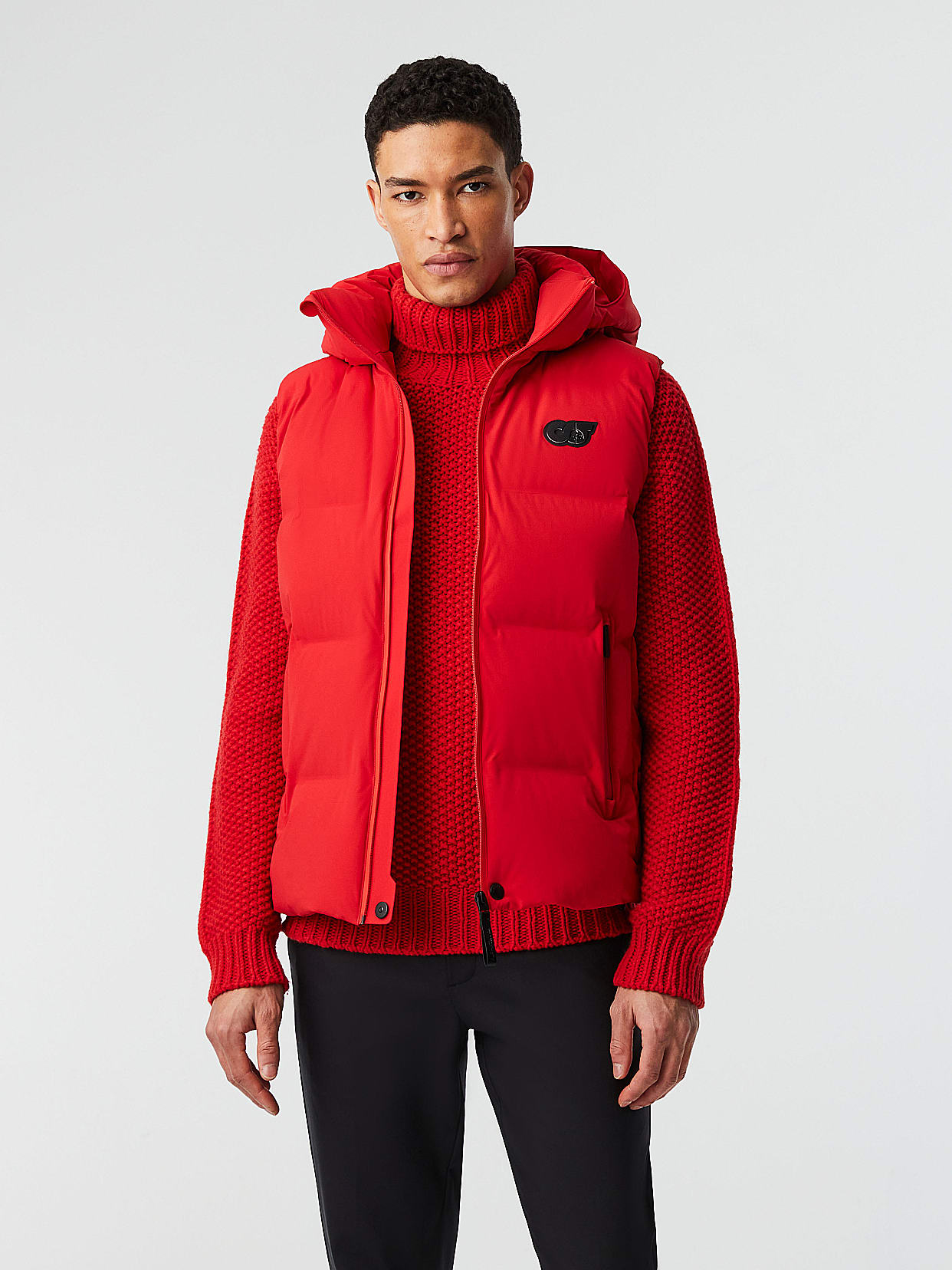 Chaleco acolchado de plumon OCOAV V1.Y8.02 Rojo AlphaTauri