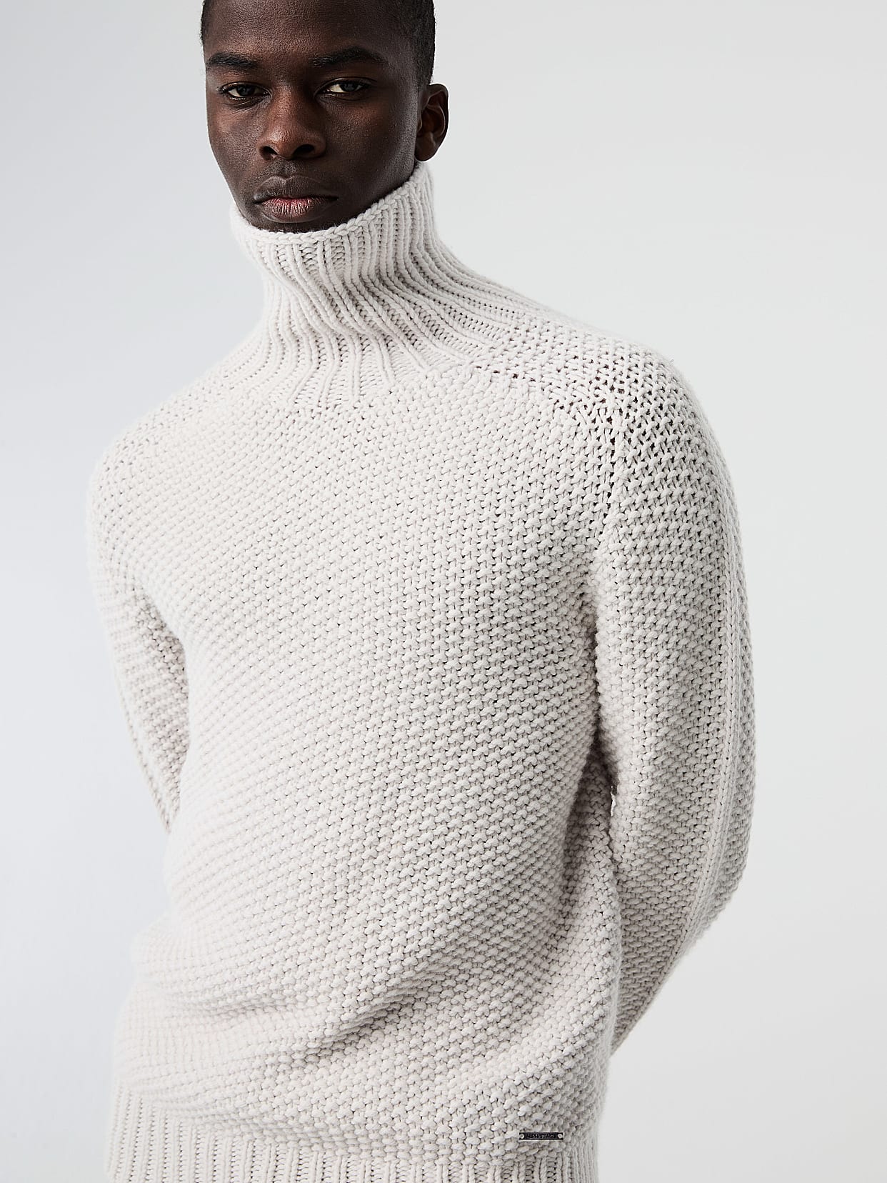 Chunky white turtleneck hotsell