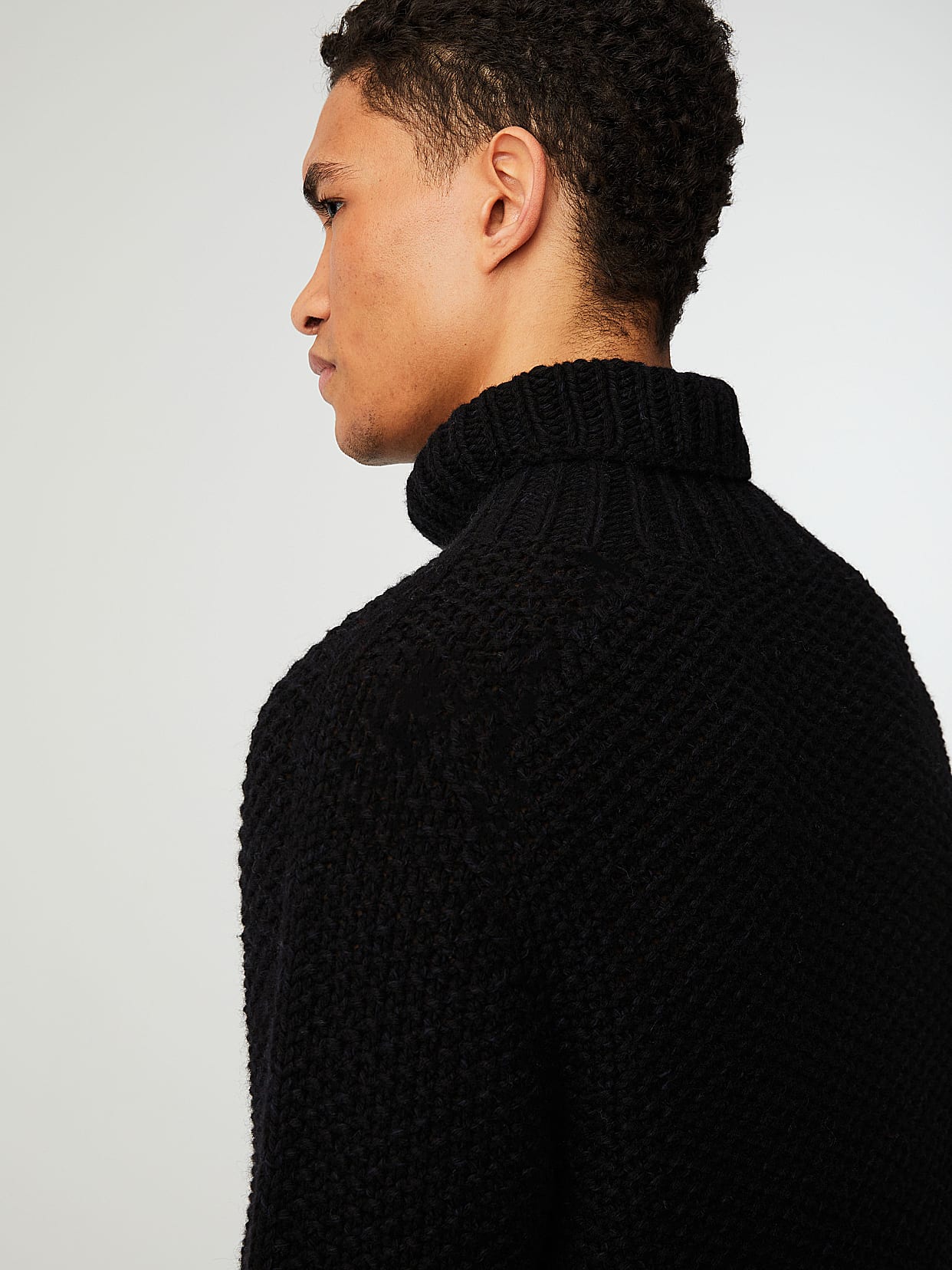 Seamless 3D Chunky Knit Turtleneck Sweater FINAR V1.Y8.02 Black AlphaTauri