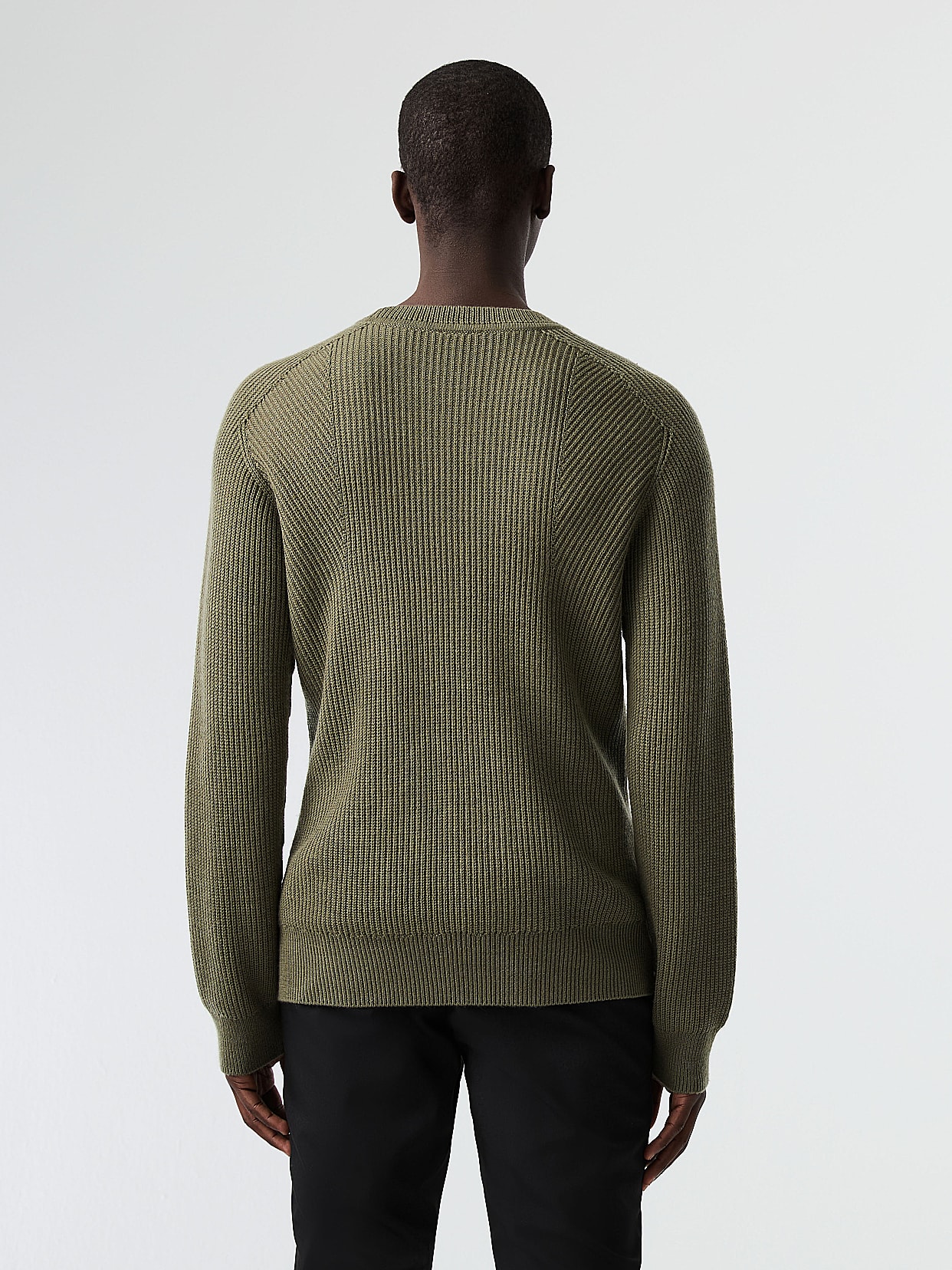 Seamless 3D Knit Crewneck Sweater | FINTA V1.Y8.02 | Olive | AlphaTauri