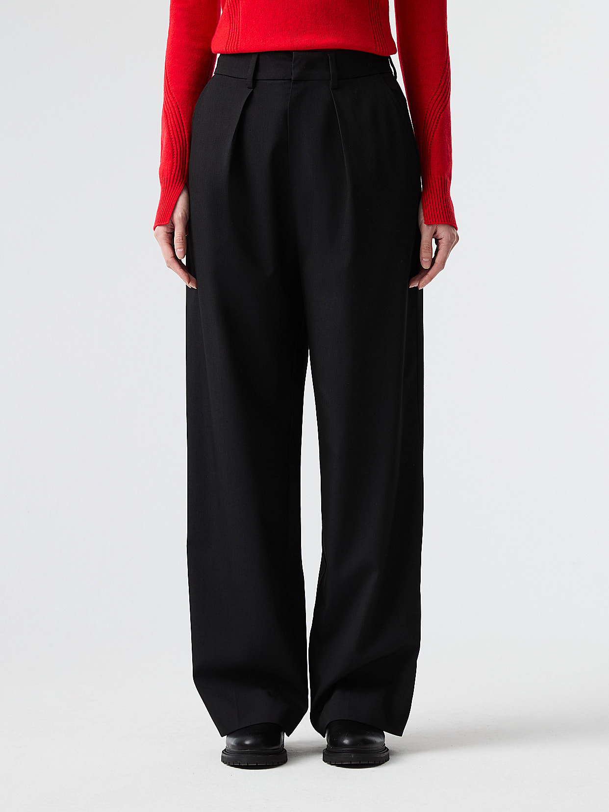 Pantalon taille haute a jambe large PECRA V1.Y8.01 Noir AlphaTauri