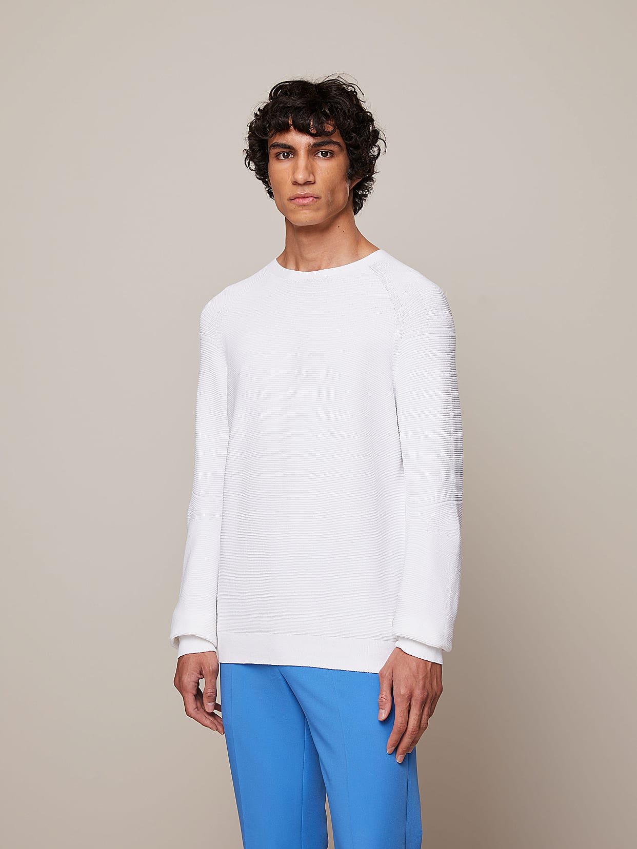 Seamless 3D Performance Knit Crewneck Sweater | FOSOP V3.Y5.02 | Ivory |  AlphaTauri