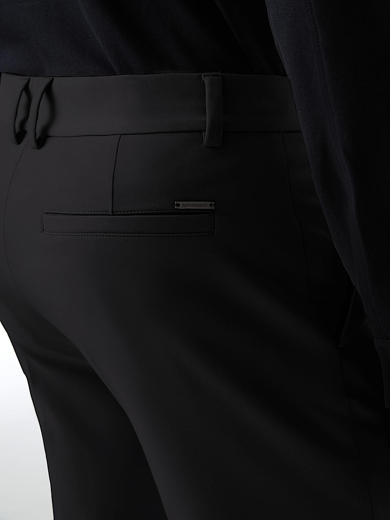 Tapered Cropped Pants | PELAN V3.Y7.01 | Black | AlphaTauri