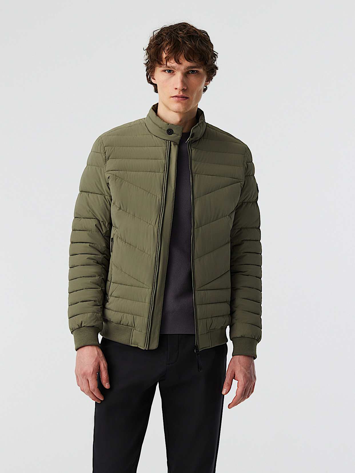 Lightweight Padded PrimaLoft® Jacket | OLAT V1.Y8.02 | Olive