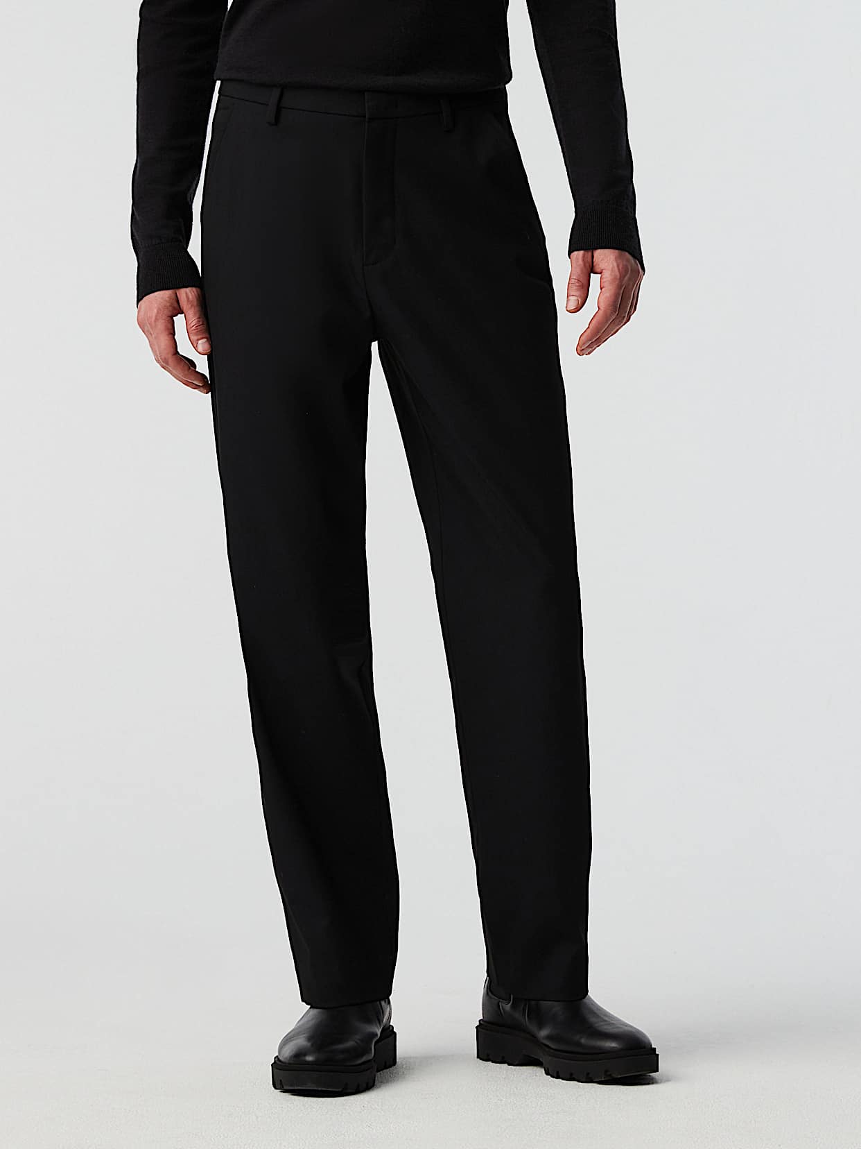 【未使用】argue NYLON MIDDLE HARF PANTS Nylon JR Smith pants dropping Dec 16th in our “Santa is a