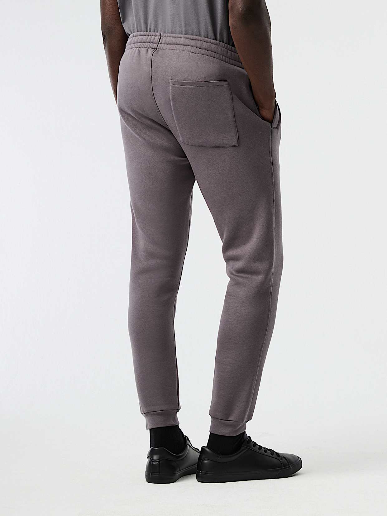 Signature Logo Sweatpants | PHERO V2.Y8.02 | Dark Grey