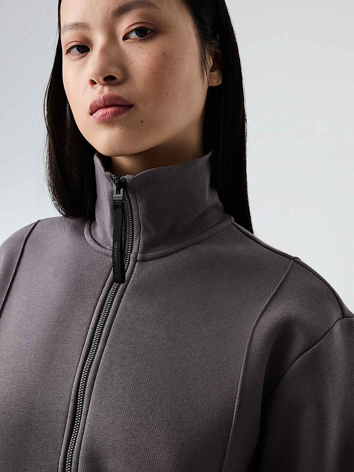 Signature Logo Sweat Jacket | SALA V1.Y8.02 | Dark Grey | AlphaTauri