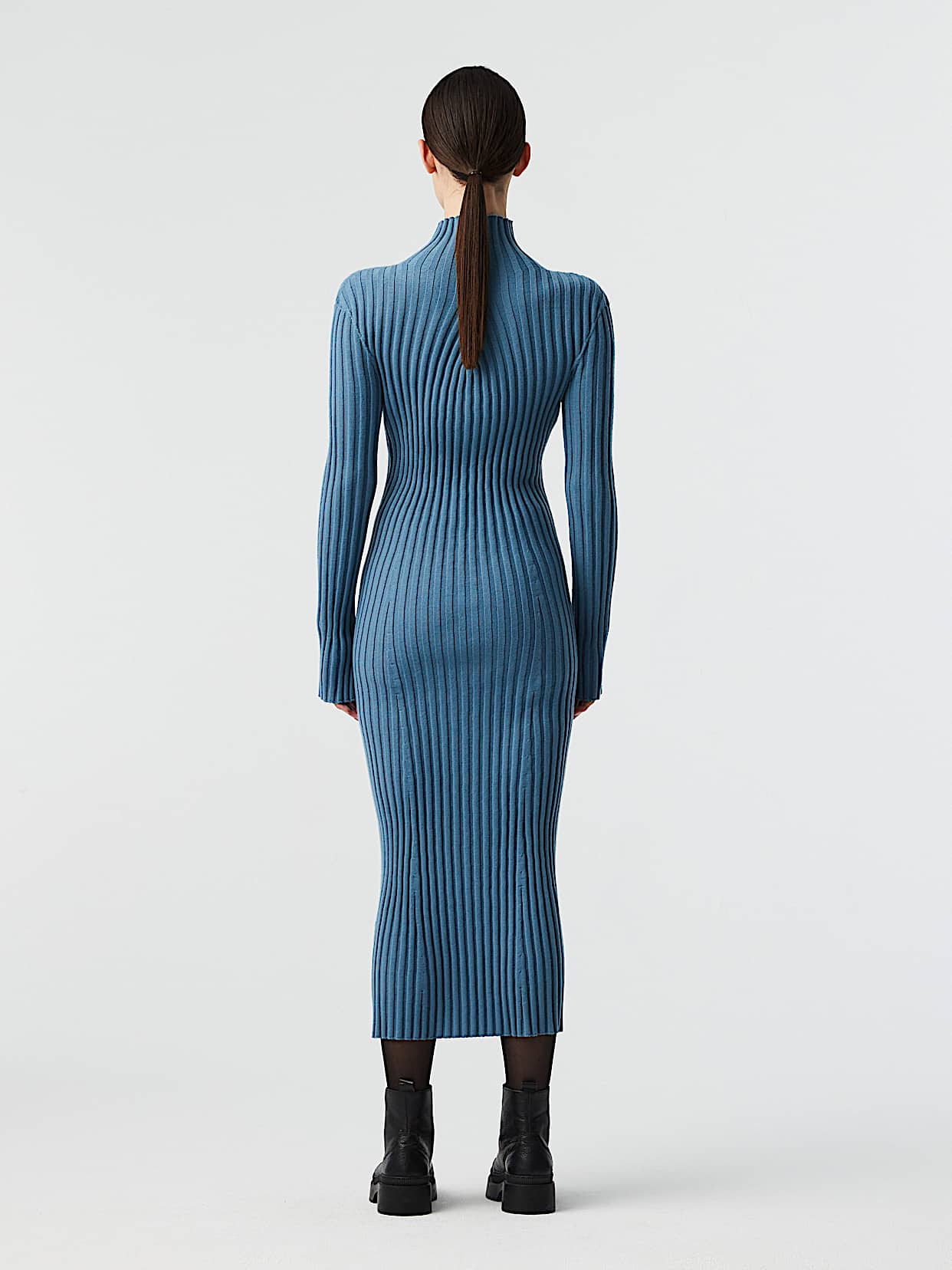 Seamless 3D Knit Dress | FOLAS V1.Y8.02 | AlphaTauri