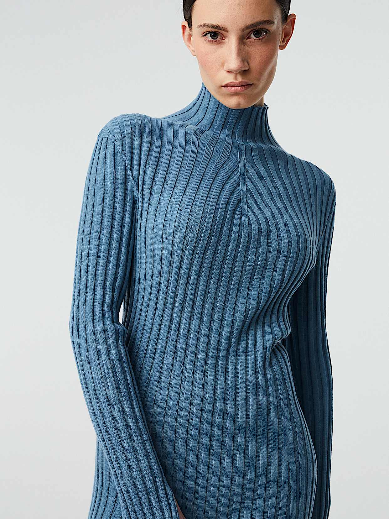 新品同様 Knit 3D Seamless Dress Grey / Blue | V1.Y8.02 FOLAS | トップス