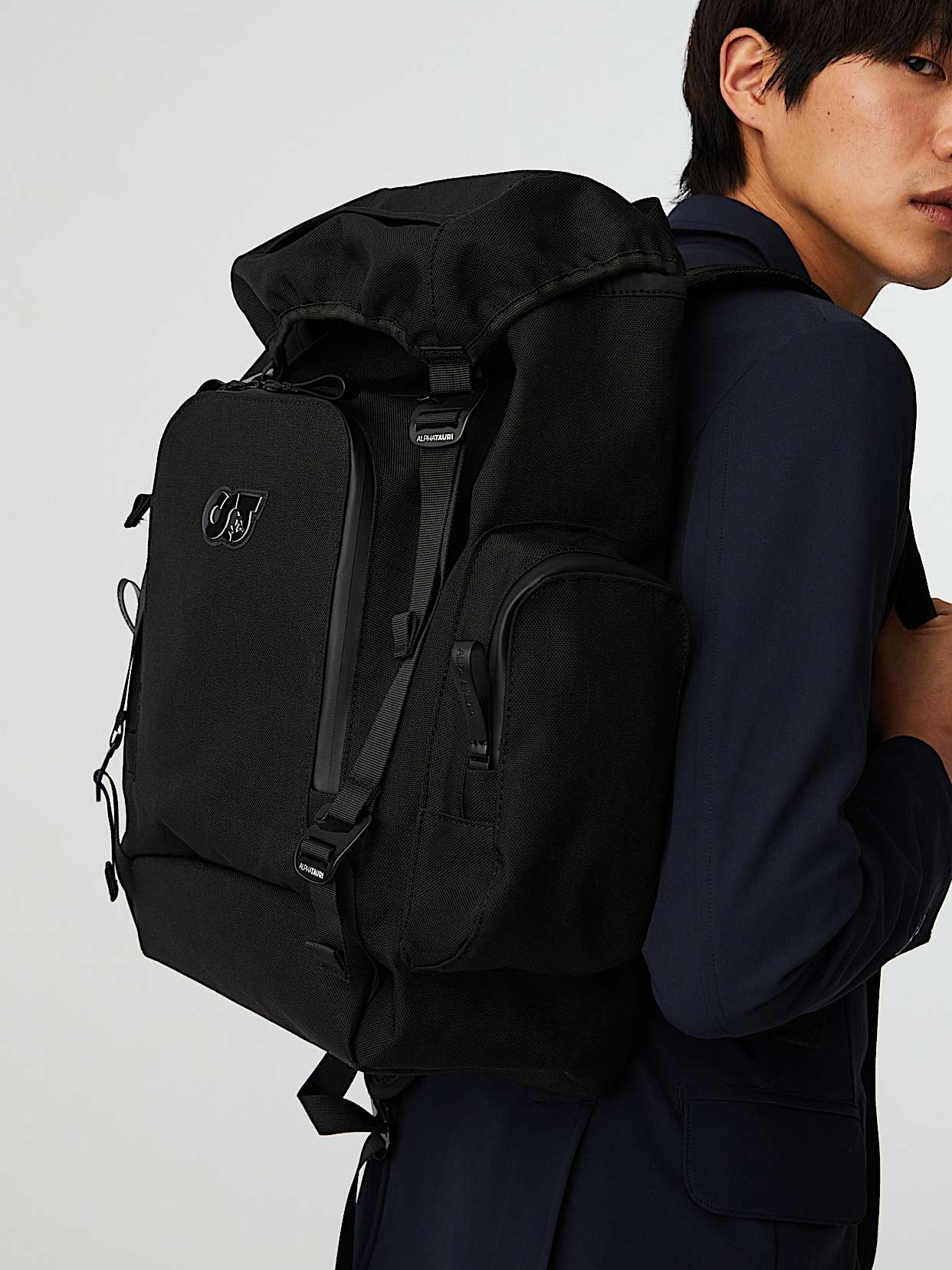 【安心発送】 | Backpack Repellent Water ALOP AlphaTauri | Black | V1.Y8.02 バッグ