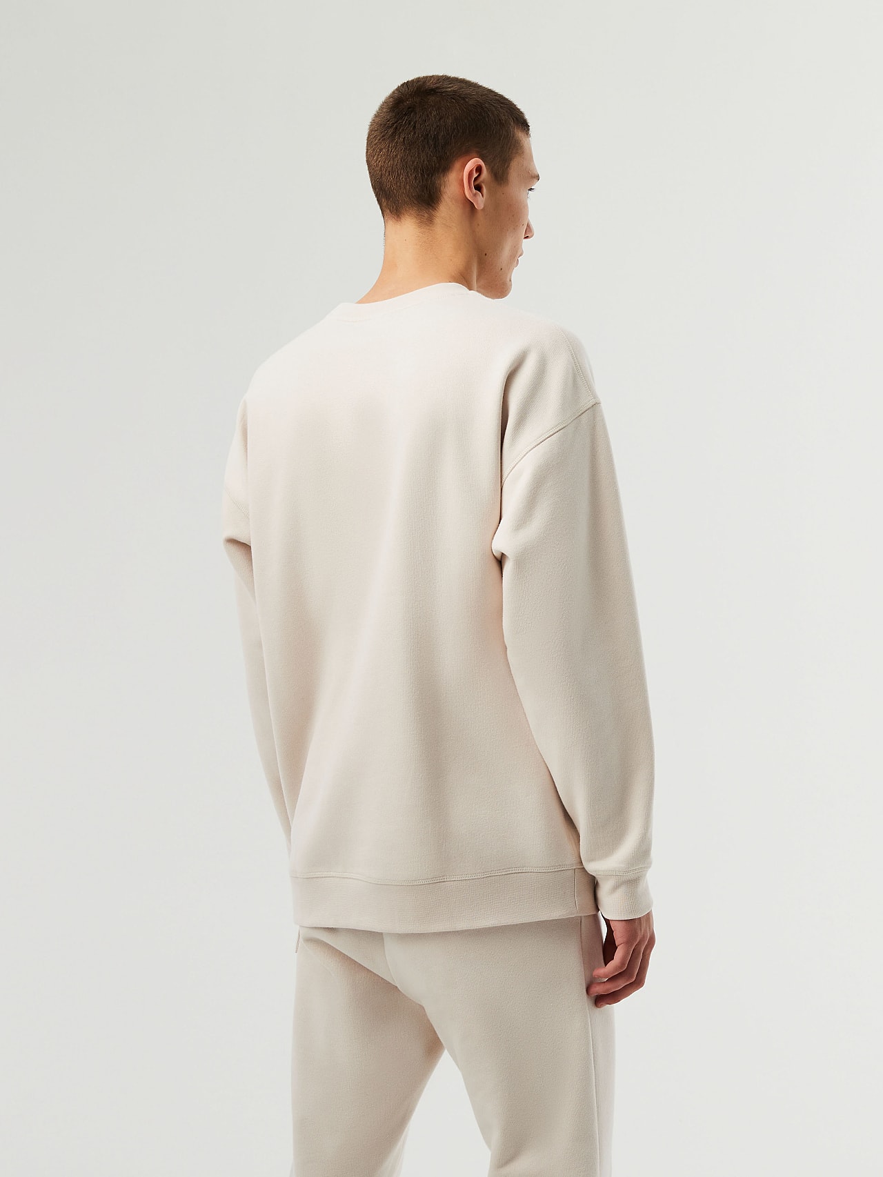 AlphaTauri | SEOVE V2.Y7.02 | Sweat-shirt surdimensionné ras du cou in Pastel for Homme AlphaTauri | SEOVE V2.Y7.02 | Sweat-shirt surdimensionné ras du cou in Pastel for Homme