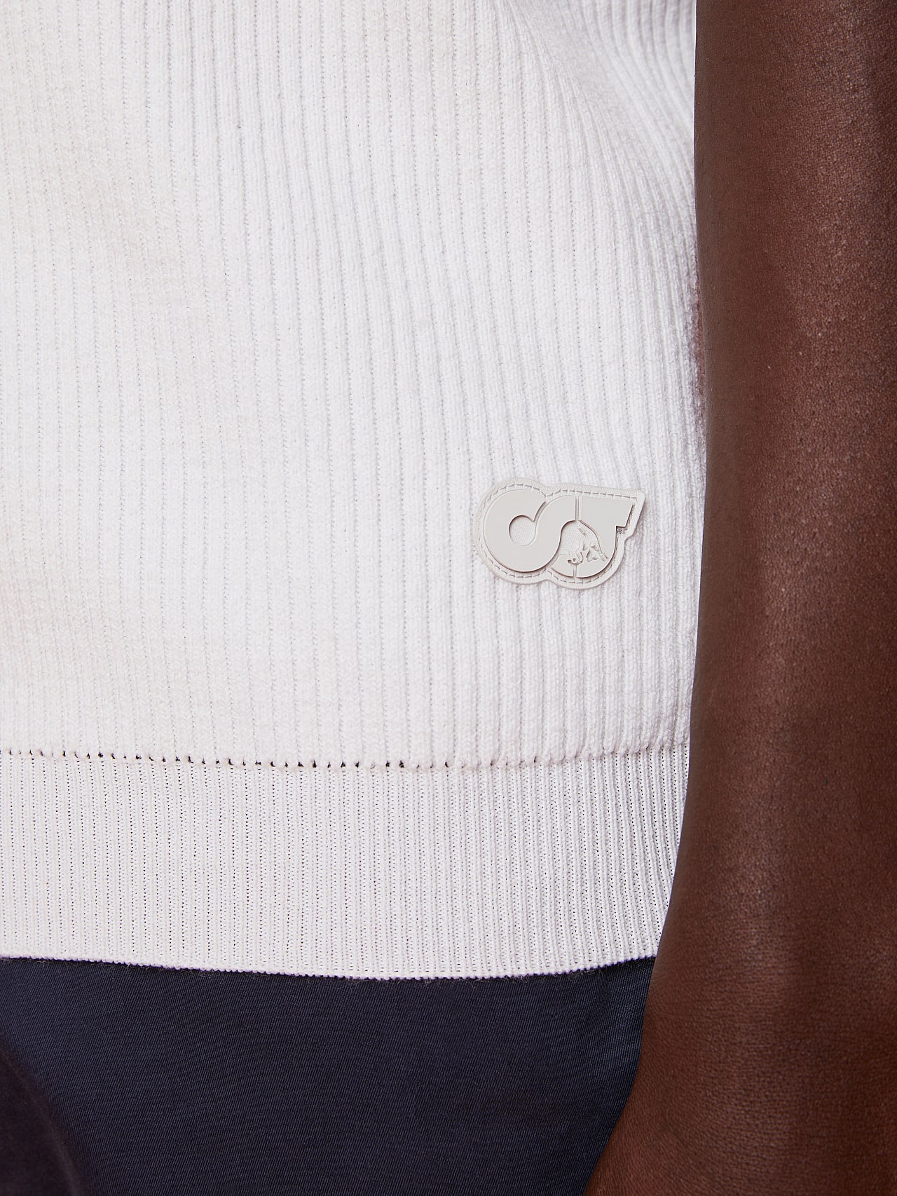 AlphaTauri | FENAP V1.Y7.01 | Gestricktes Poloshirt aus Merinowollmix in Elfenbein für Herren AlphaTauri | FENAP V1.Y7.01 | Gestricktes Poloshirt aus Merinowollmix in Elfenbein für Herren