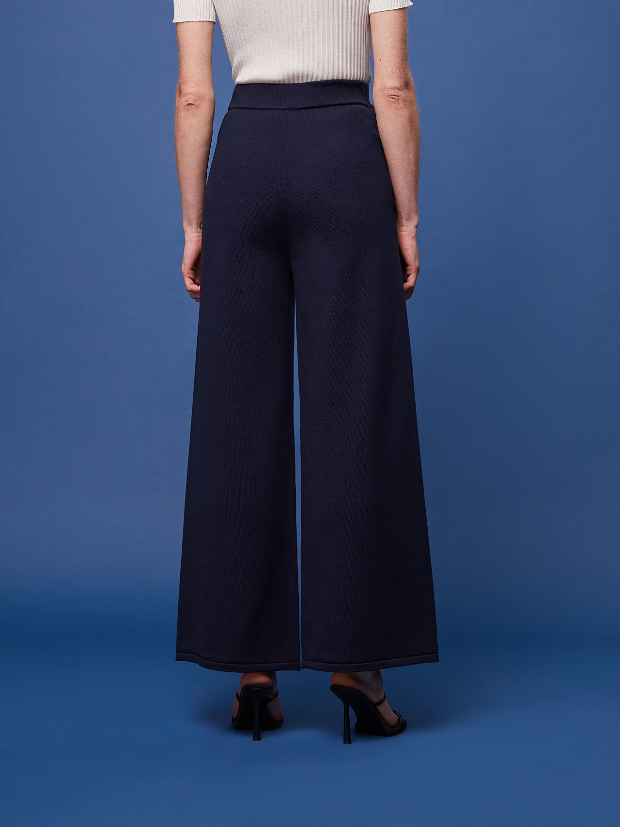 AlphaTauri | PROVI V2.Y7.01 | Strickhose mit weitem Bein in Navy für Damen AlphaTauri | PROVI V2.Y7.01 | Strickhose mit weitem Bein in Navy für Damen