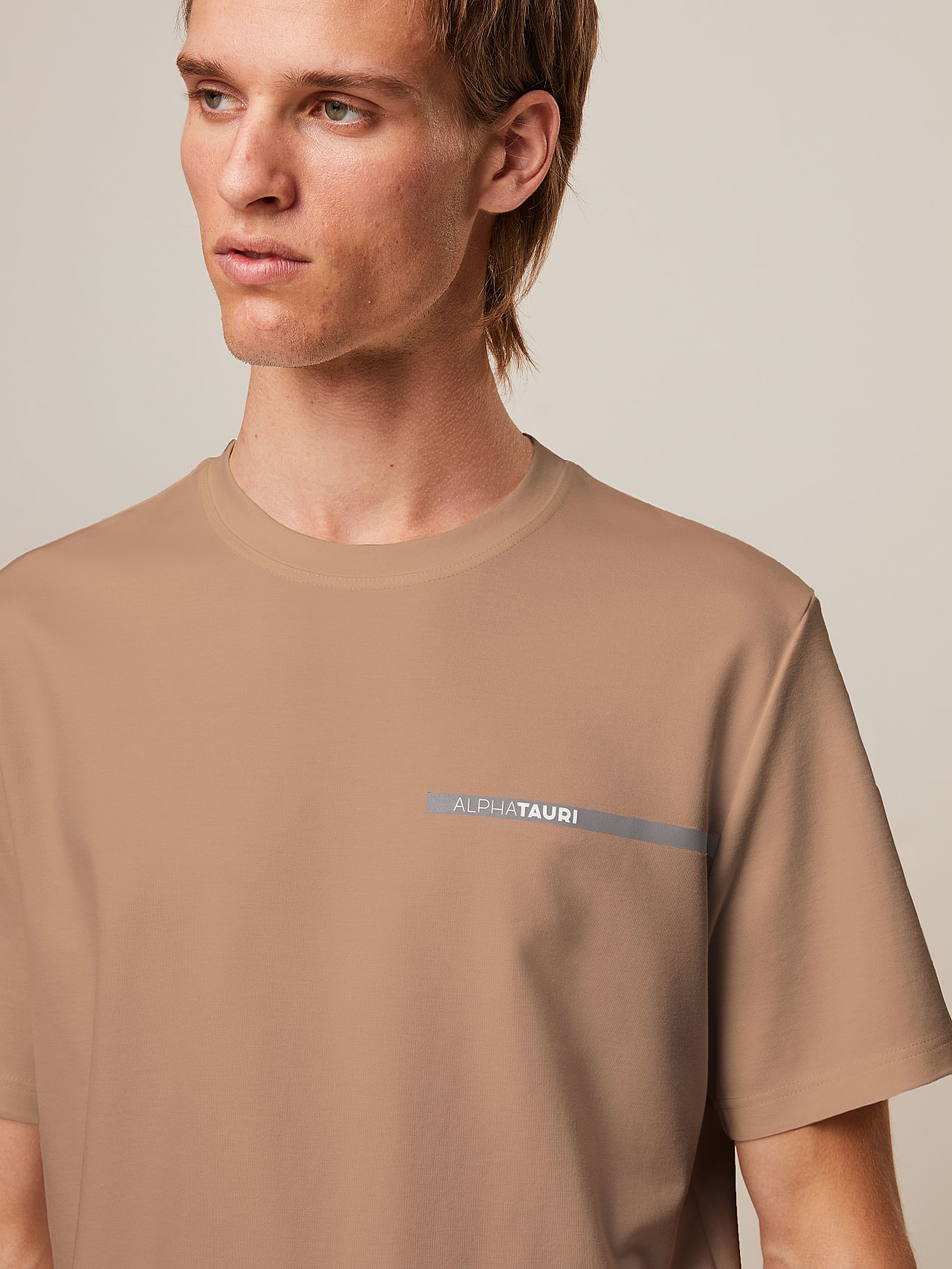AlphaTauri | JOUBL V2.Y4.01 | T-shirt en jersey in Sable for Homme AlphaTauri | JOUBL V2.Y4.01 | T-shirt en jersey in Sable for Homme