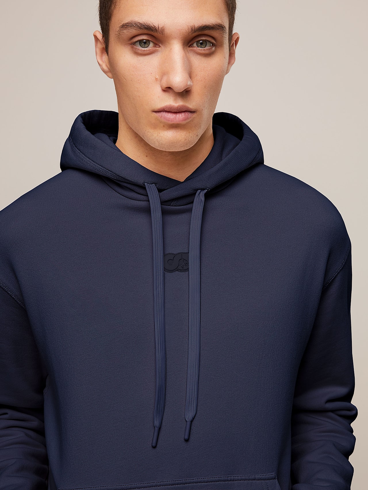 AlphaTauri | SEOVA V1.Y6.01 | Cotton Hoodie in Navy for Men AlphaTauri | SEOVA V1.Y6.01 | Cotton Hoodie in Navy for Men