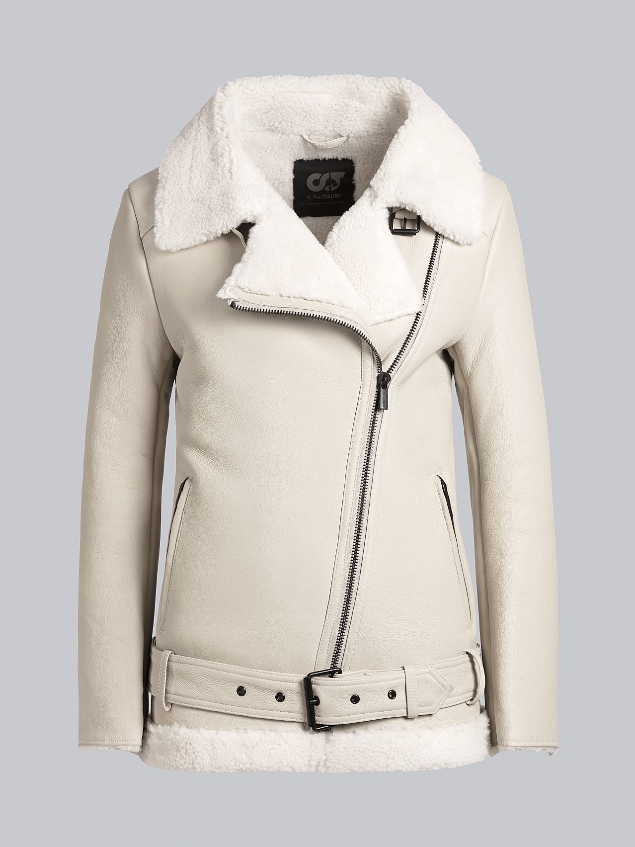 AlphaTauri | LINSA V1.Y5.02 | Veste en peau de mouton in Blanc Cassé for Femme AlphaTauri | LINSA V1.Y5.02 | Veste en peau de mouton in Blanc Cassé for Femme