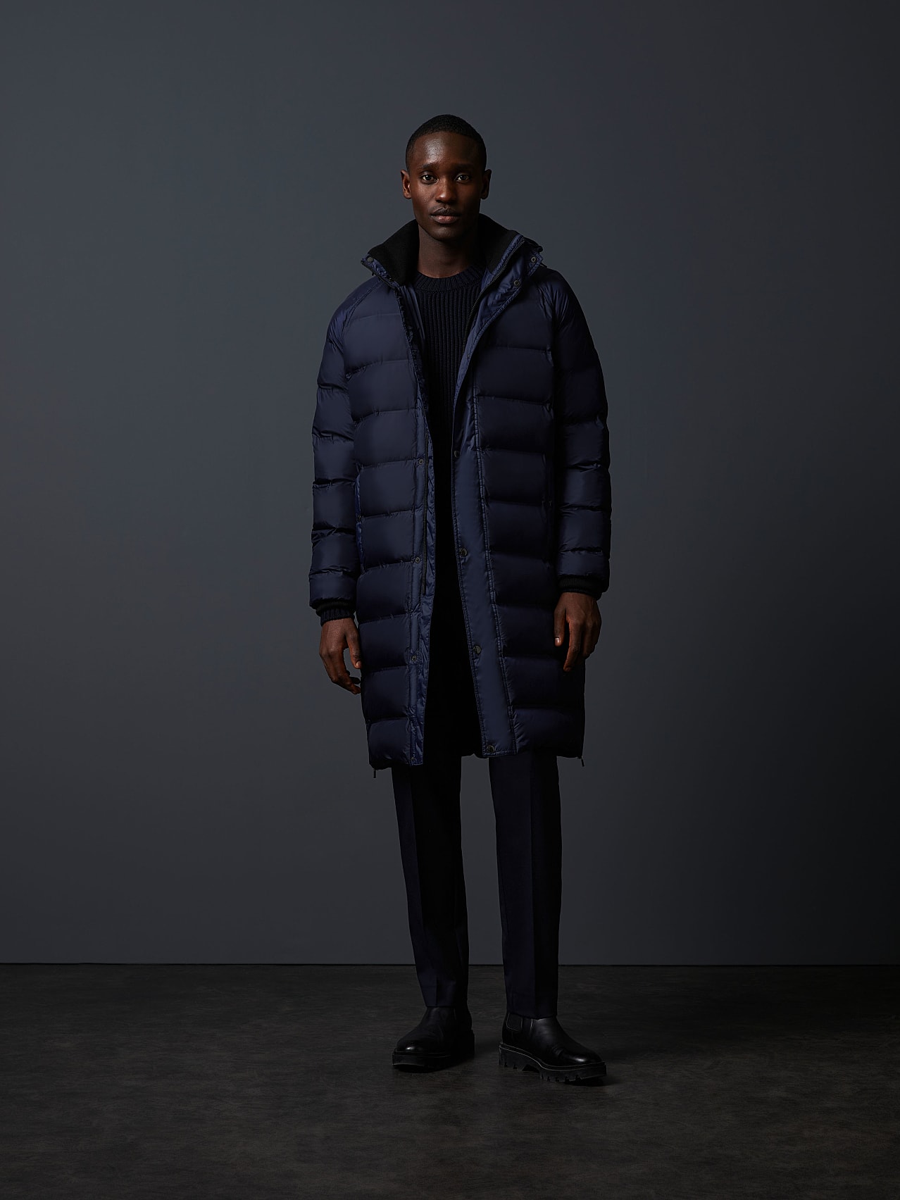 AlphaTauri | OLORU V1.Y6.02 | PrimaLoft® Maxi Puffer Coat in Navy for Men AlphaTauri | OLORU V1.Y6.02 | PrimaLoft® Maxi Puffer Coat in Navy for Men