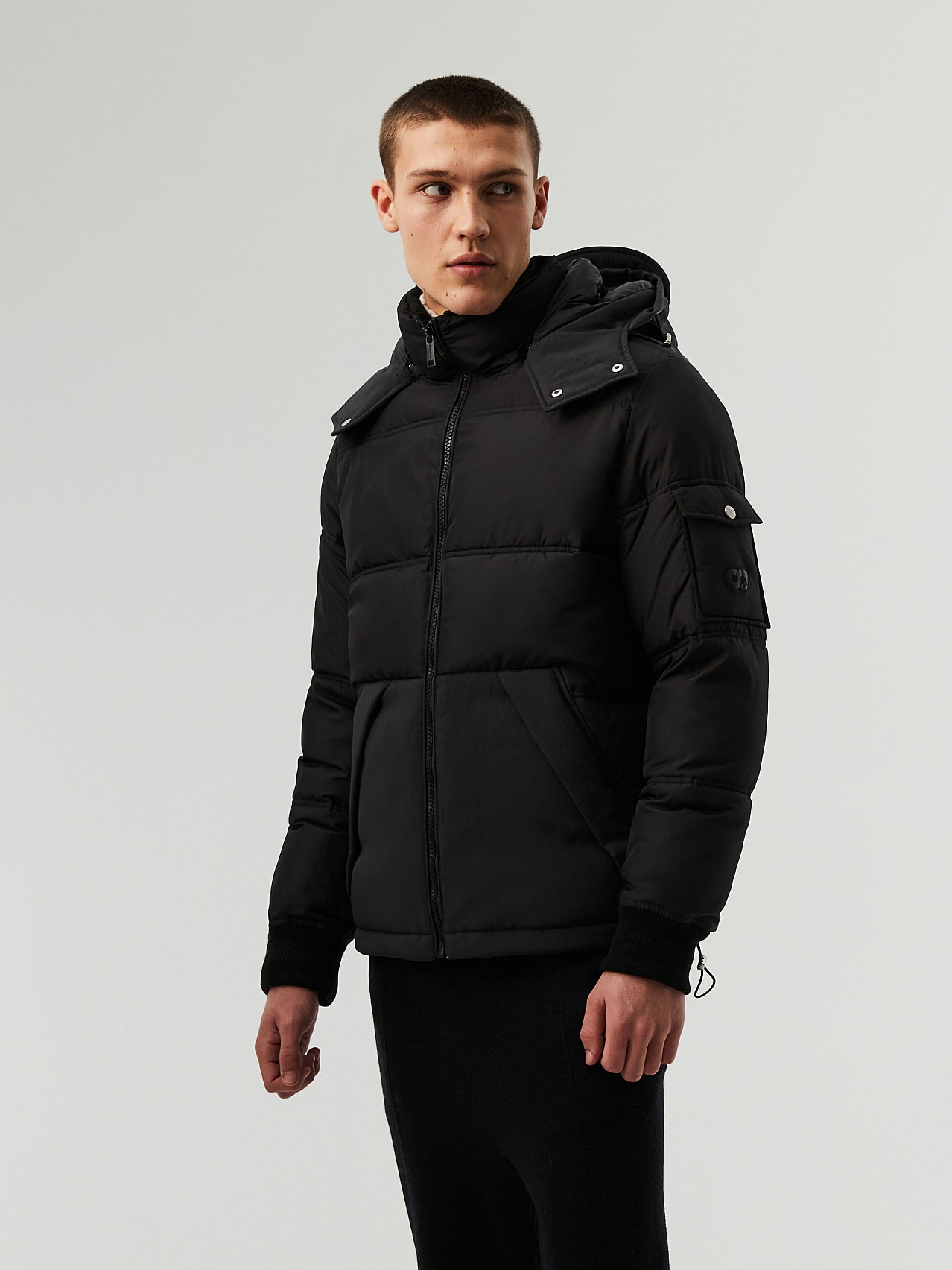 AlphaTauri | OTACE V2.Y6.02 | PrimaLoft® Padded Jacket in Black for Men AlphaTauri | OTACE V2.Y6.02 | PrimaLoft® Padded Jacket in Black for Men