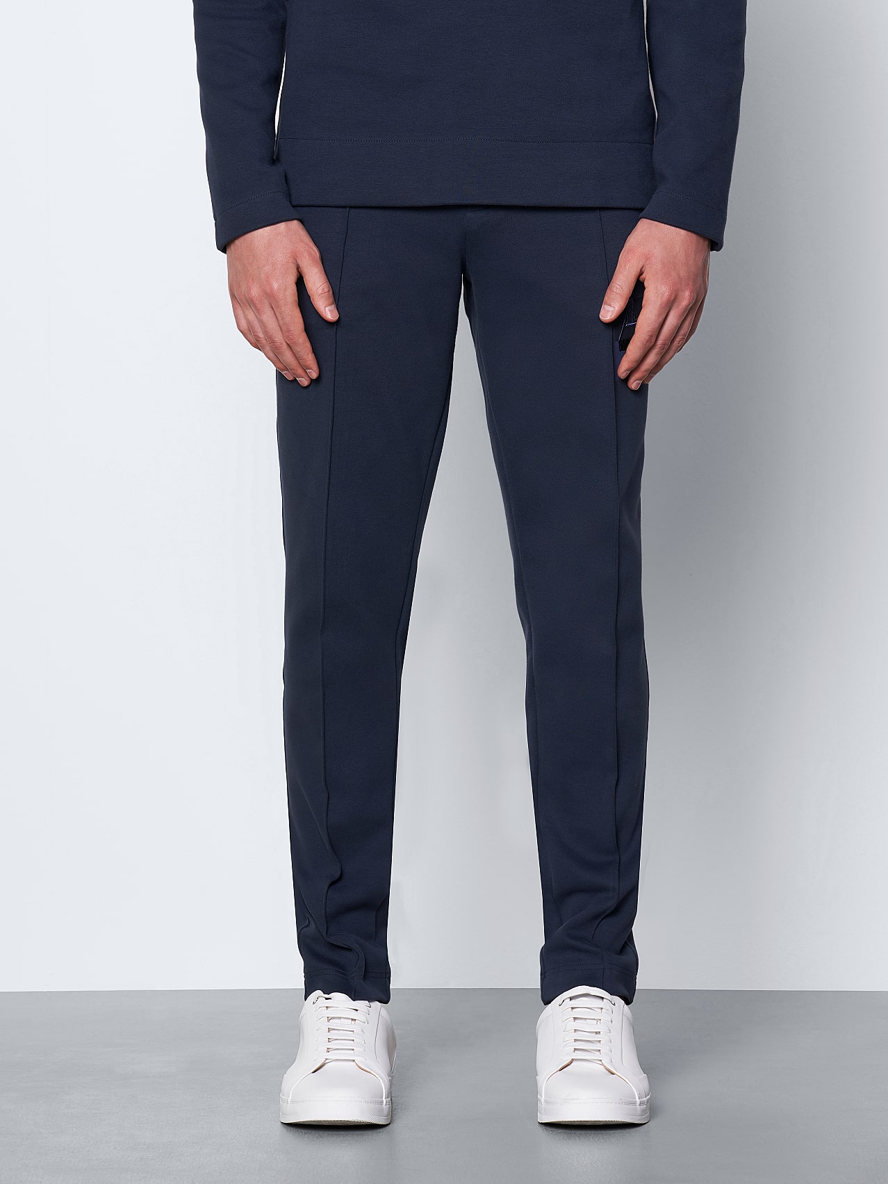 AlphaTauri | PRYK V8.Y6.01 | Pantalones de chándal con logotipo bordado in Azul Marino for Hombre