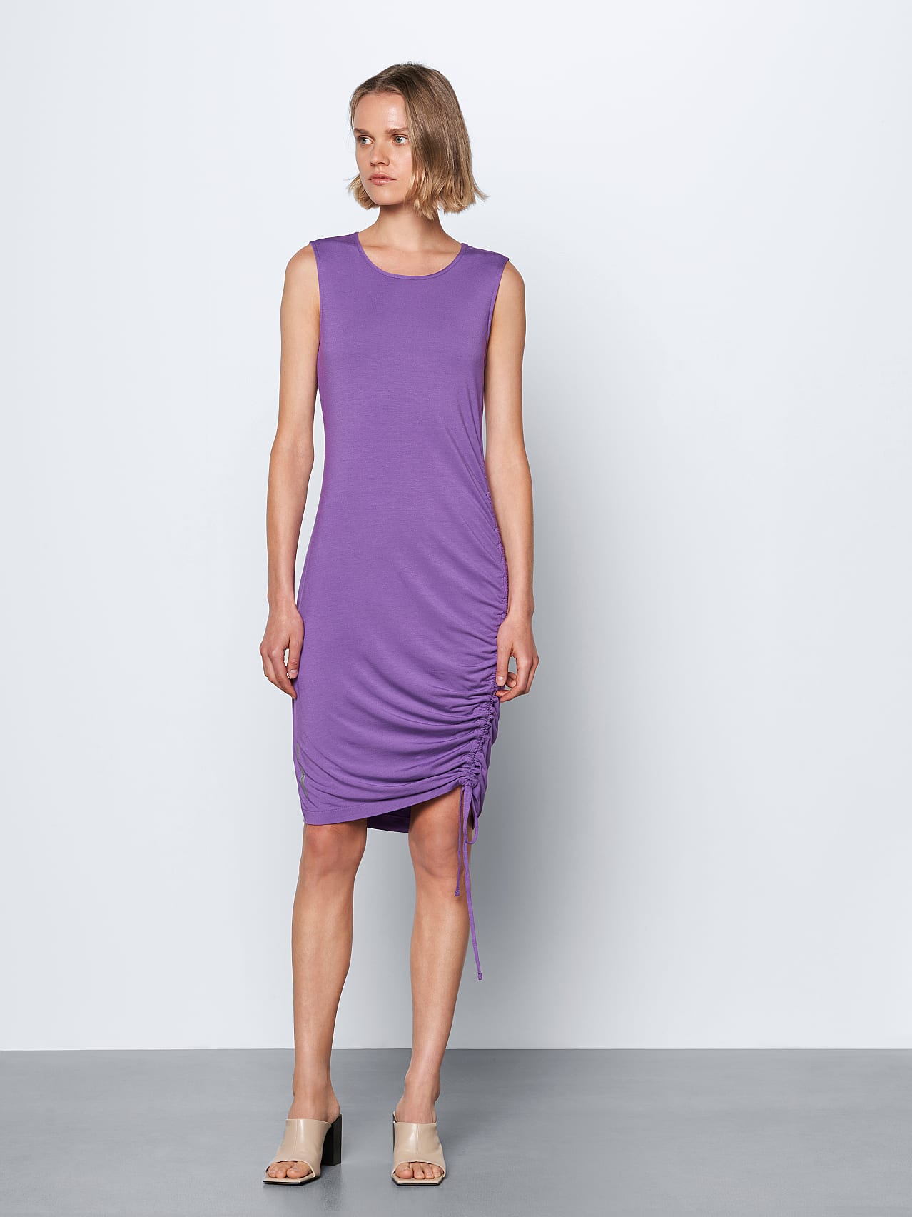 AlphaTauri | JARAFF V1.Y6.01 | Robe sans manches en jersey in Violet for Femme AlphaTauri | JARAFF V1.Y6.01 | Robe sans manches en jersey in Violet for Femme