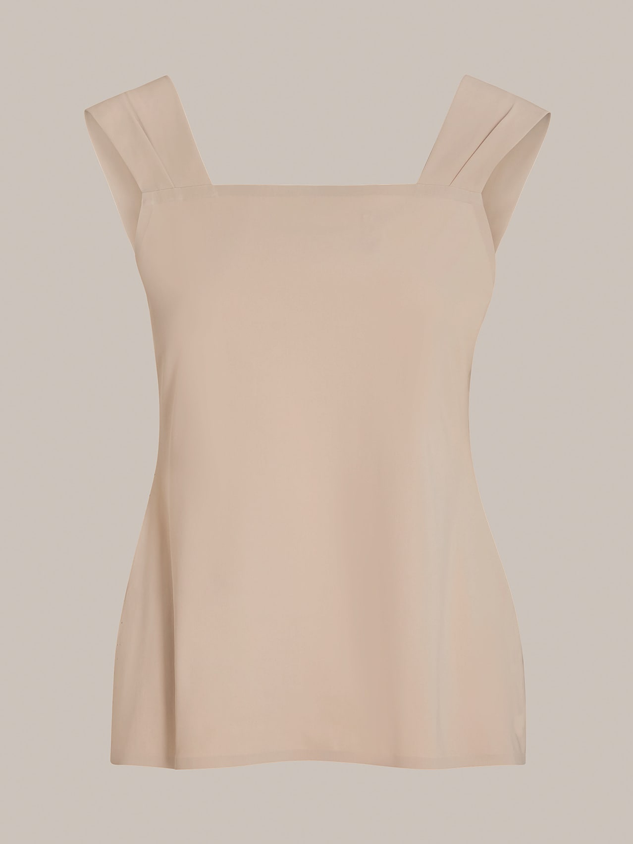 AlphaTauri | JEUYAL V1.Y7.01 | Easy Care Sensitive® Jersey Top in Sand for Women AlphaTauri | JEUYAL V1.Y7.01 | Easy Care Sensitive® Jersey Top in Sand for Women