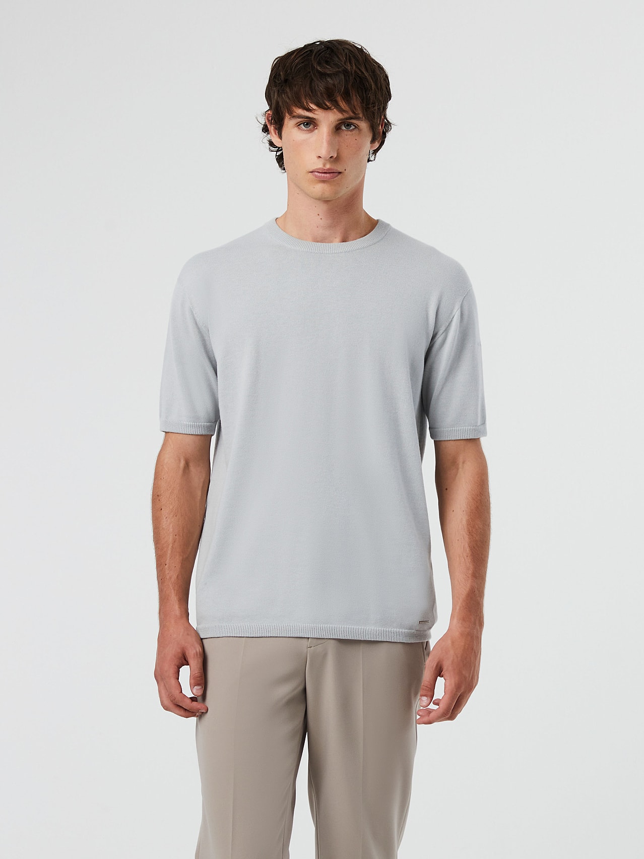 Burberry world y8 online
