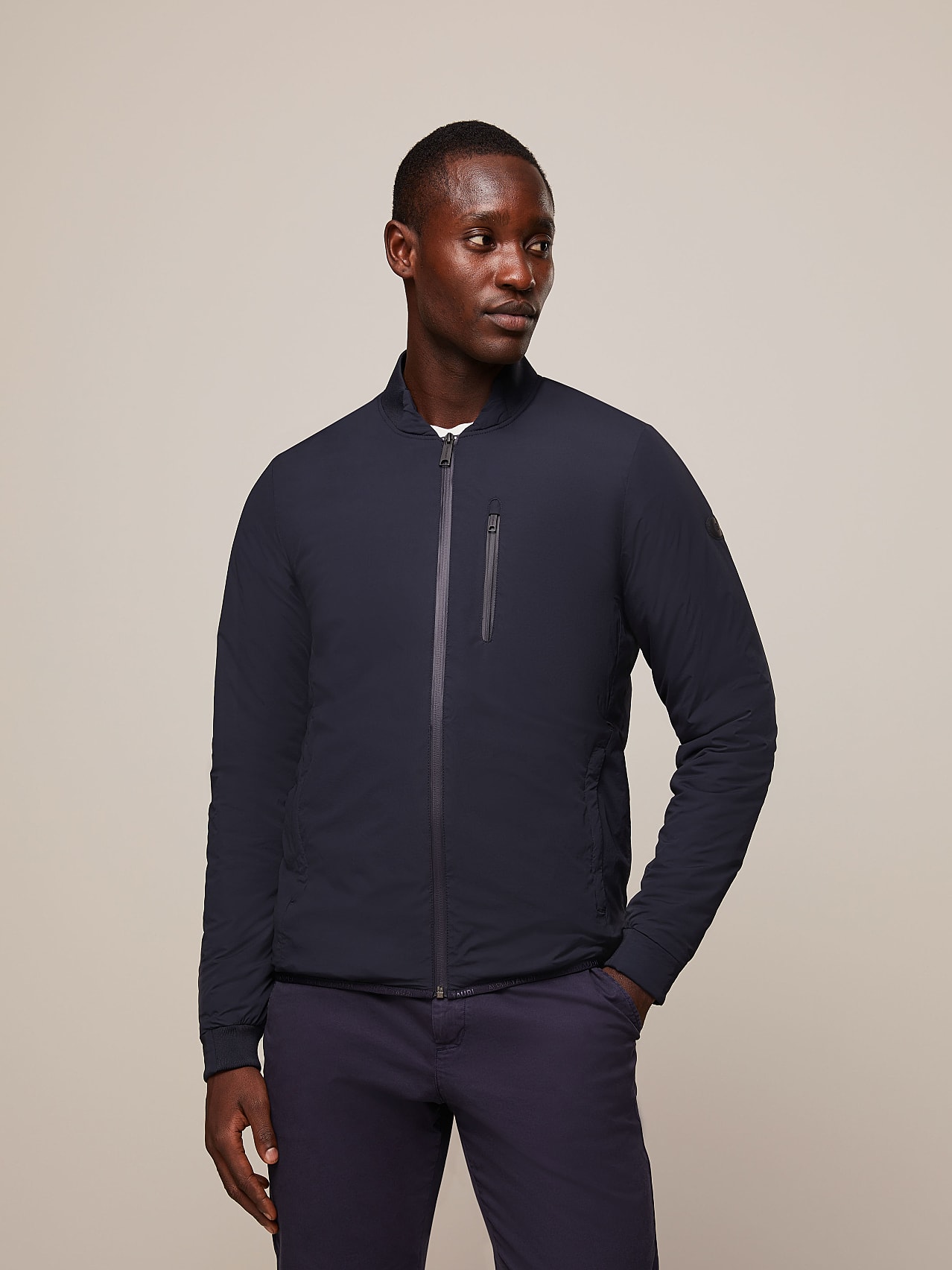 AlphaTauri | OPRIM V3.Y5.02 | Light Padded PrimaLoft® Jacket in Navy for Men AlphaTauri | OPRIM V3.Y5.02 | Light Padded PrimaLoft® Jacket in Navy for Men