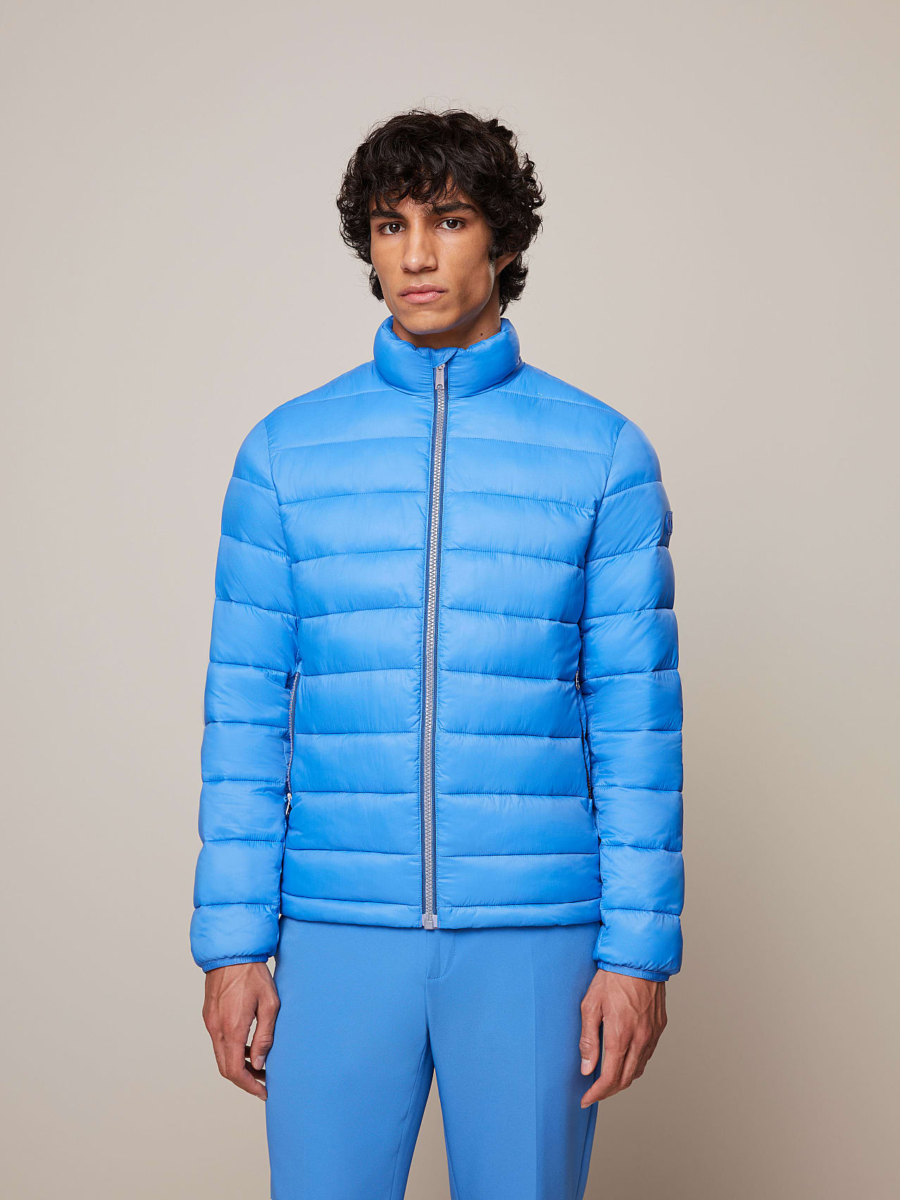 AlphaTauri | OUNRE V1.Y6.02 | Padded PrimaLoft® Jacket in Sky Blue for Men AlphaTauri | OUNRE V1.Y6.02 | Padded PrimaLoft® Jacket in Sky Blue for Men