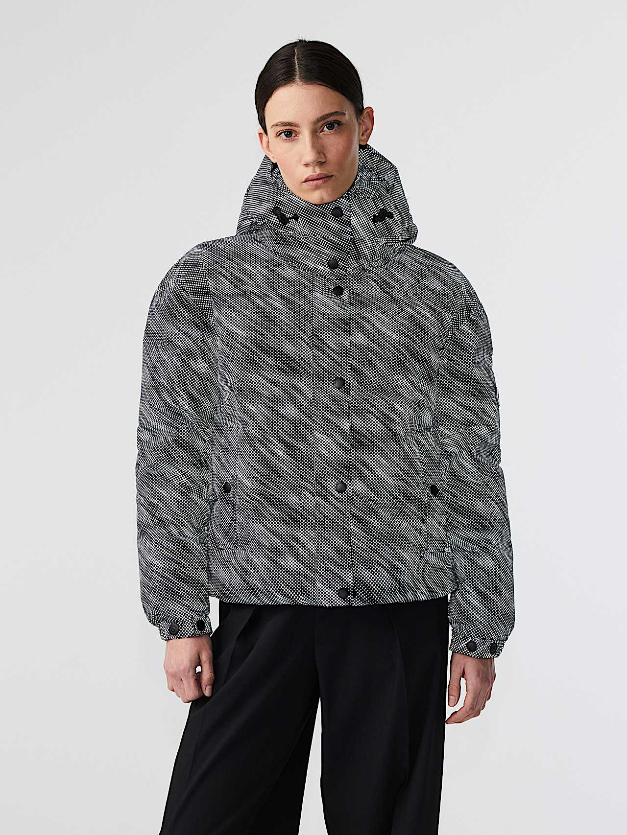 AlphaTauri | ONAS V1.Y8.02 | Daunen-Steppjacke in Dunkelgrau für Damen