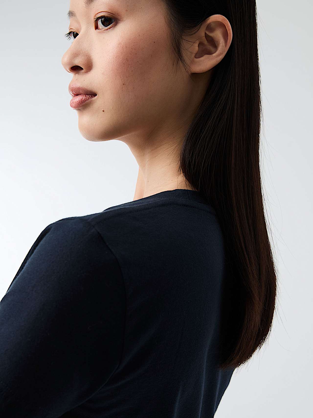 AlphaTauri | JERU V4.Y8.02 | T-shirt en coton à logo signature in Bleu Marine for Femme