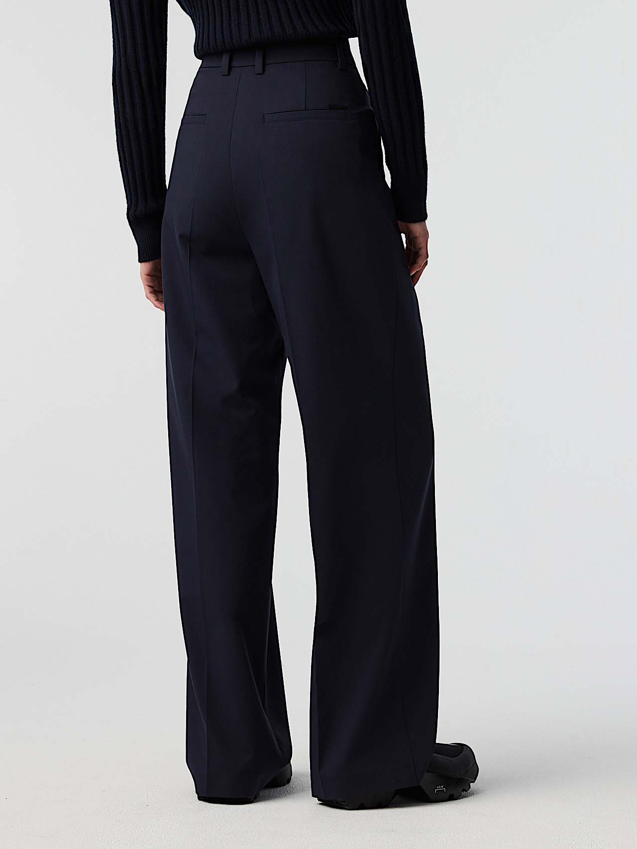 AlphaTauri | PECRA V1.Y8.01 | High-Waisted Wide-Leg Trousers in Navy for Women