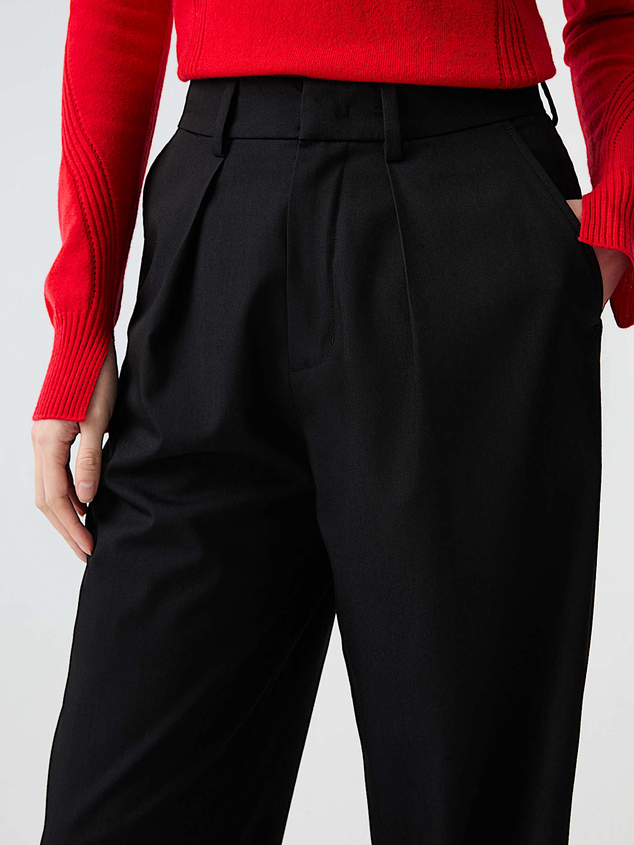 AlphaTauri | PECRA V1.Y8.01 | High-Waisted Wide-Leg Trousers in Black for Women