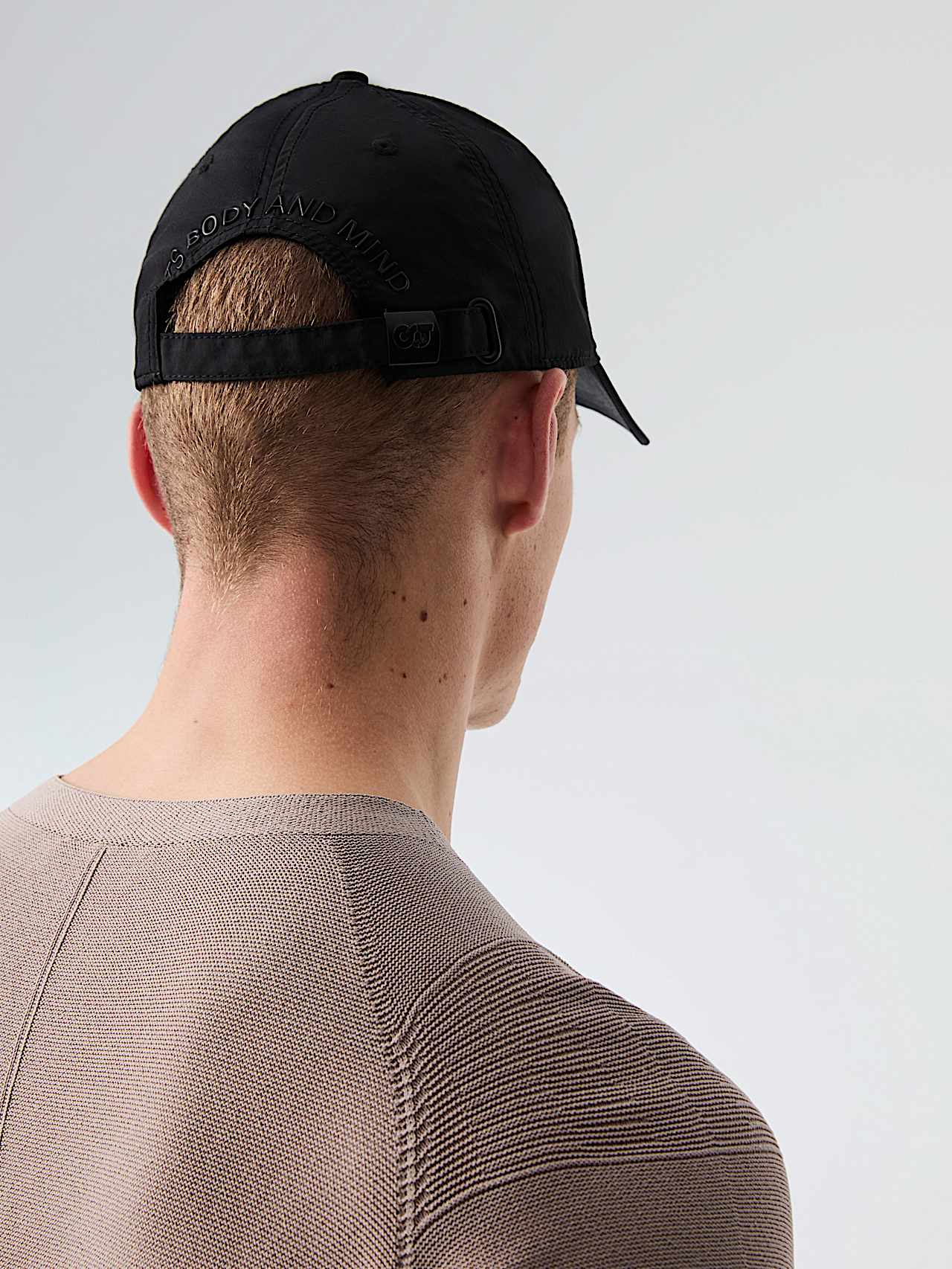 AlphaTauri | AVISU V1.Y8.02 | Cap with Signature Logo Patch in Black for Unisex