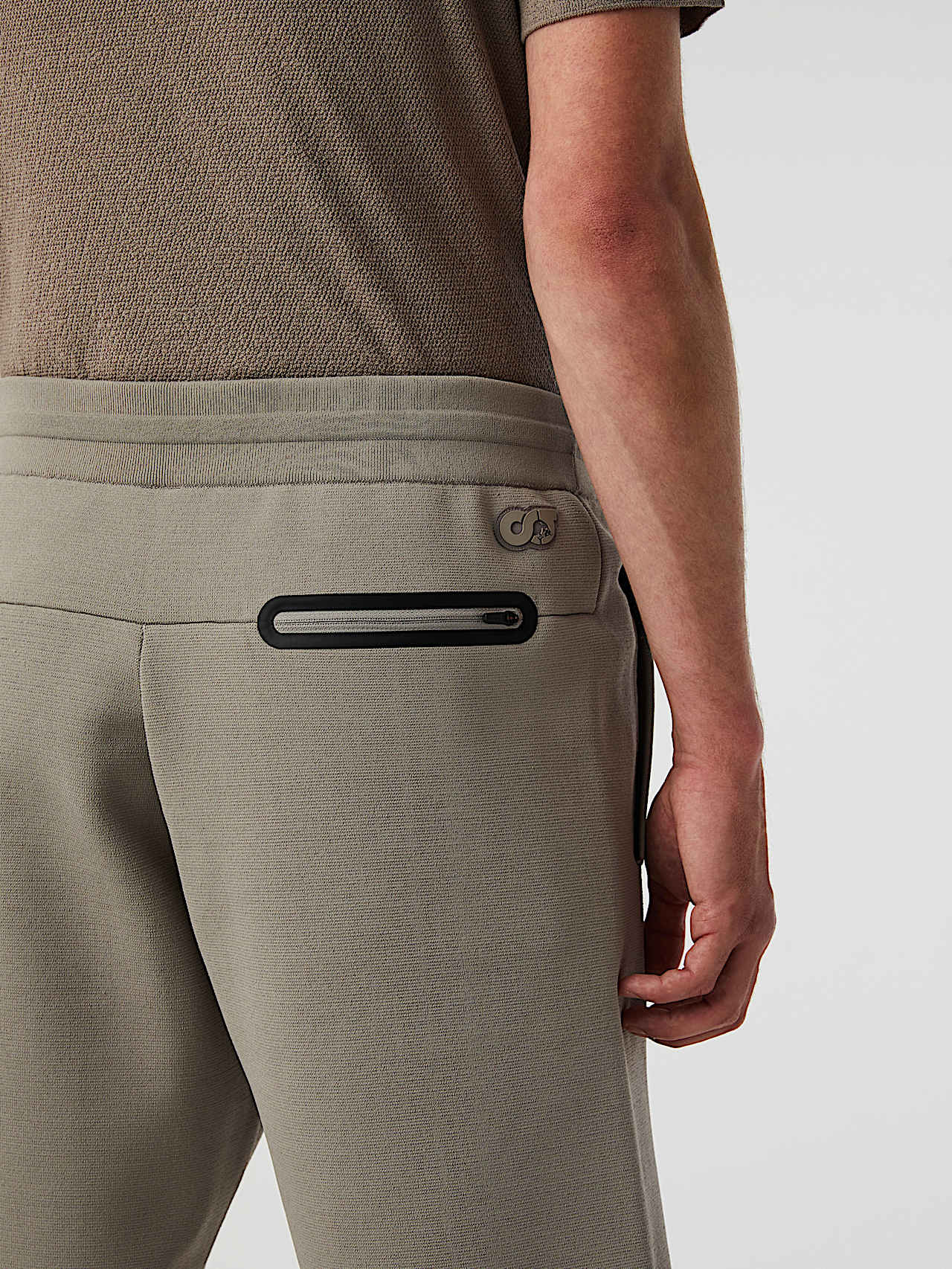 Performance Knit Shorts | POSOS V2.Y6.01 | AlphaTauri