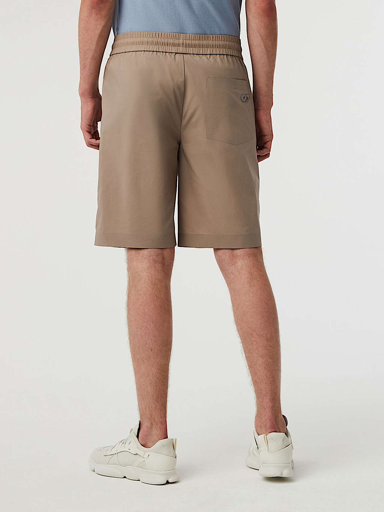 AlphaTauri | PHYBEA V1.Y8.01 | Wasserabweisende Shorts in Taupe / Braun für Herren