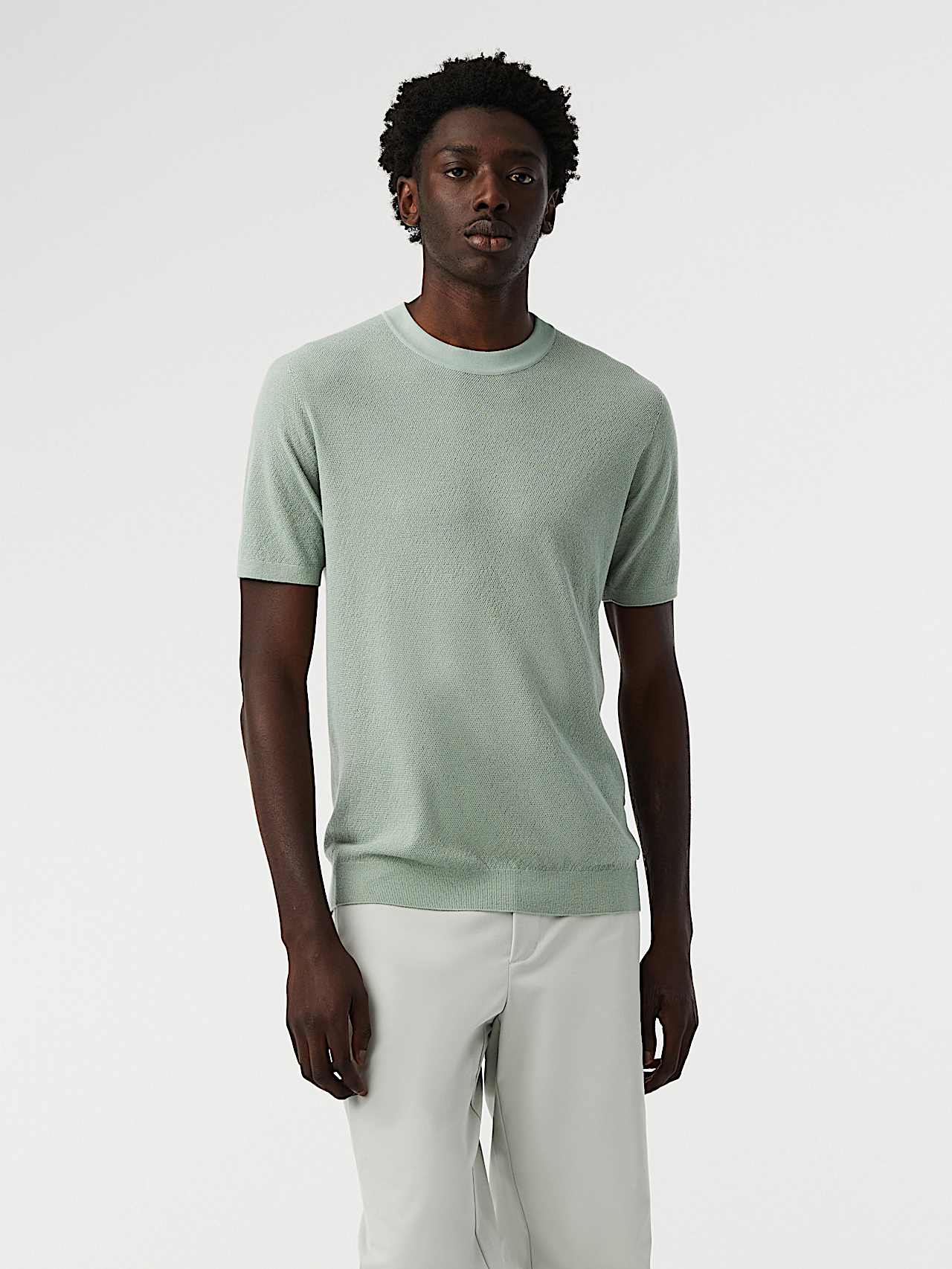 AlphaTauri | FECAS V2.Y8.01 | Seamless 3D Knit Cashmere-Coolmax® T-Shirt in Dusty Mint for Men