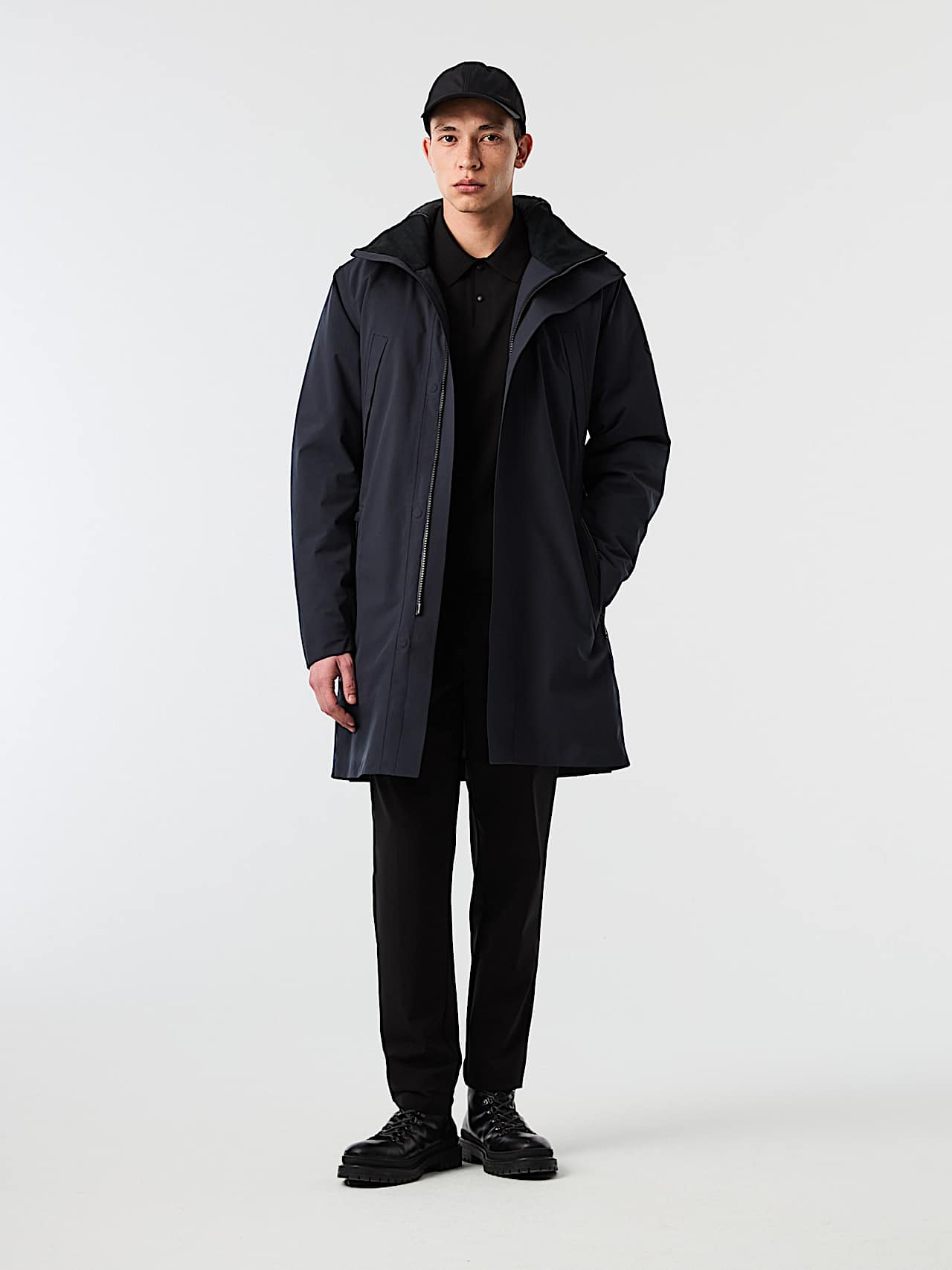 AlphaTauri | KOOV V10.Y7.02 | Icónica parka de Taurobran® impermeable y plegable in Azul Marino for Hombre
