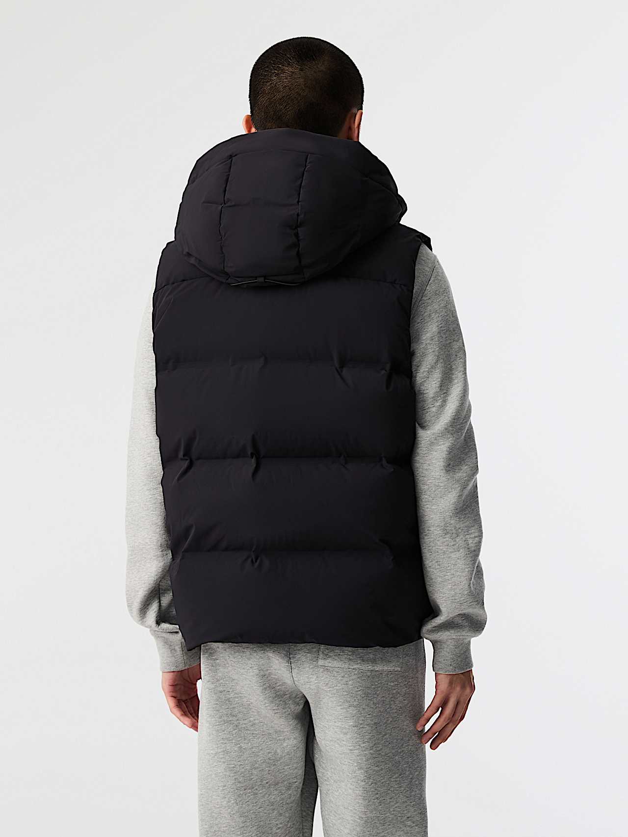 AlphaTauri | OCOAV V1.Y8.02 | Gilet doudoune matelassé en duvet in Noir for Homme