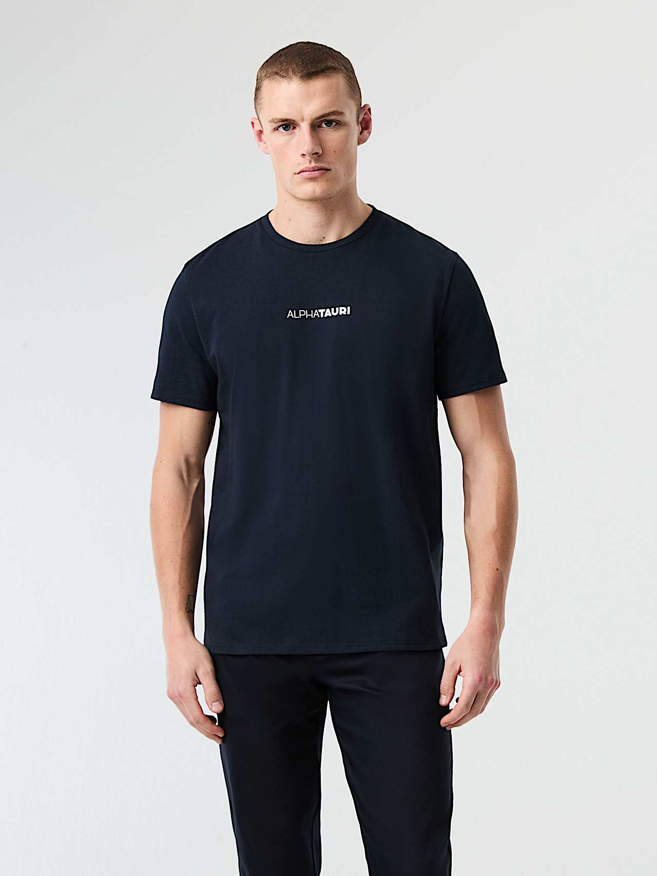AlphaTauri | JOTTO V1.Y8.02 | T-shirt in cotone con logo esclusivo in Blu Marino for Uomo