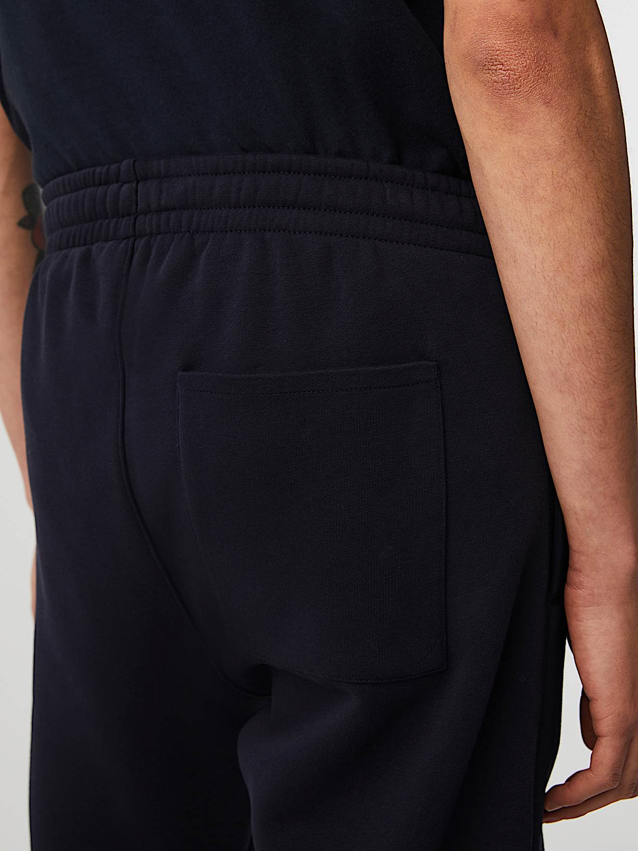 AlphaTauri | PHERO V2.Y8.02 | Signature Logo Sweatpants in Navy for Men