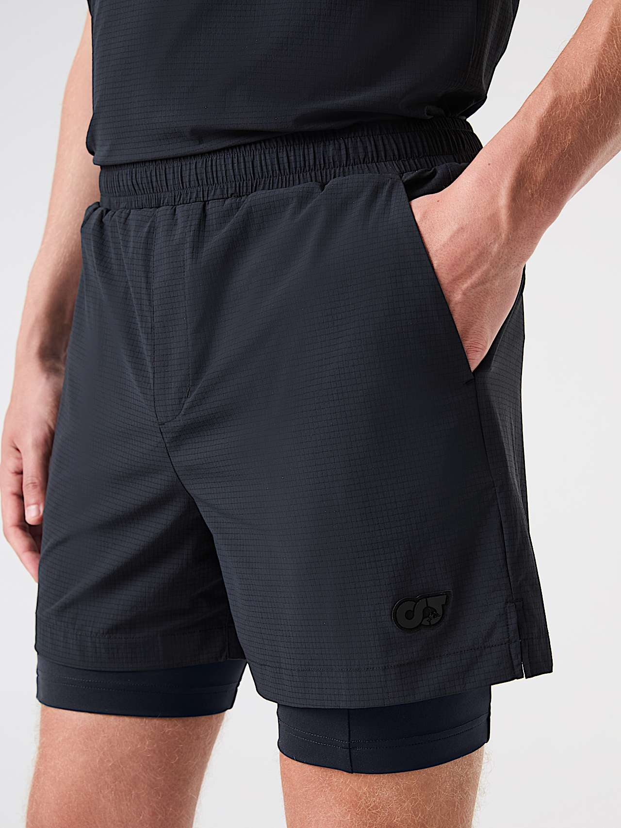 AlphaTauri | PULAN V1.Y9.02 | Short de sport superposé 2 en 1 in Black for Homme
