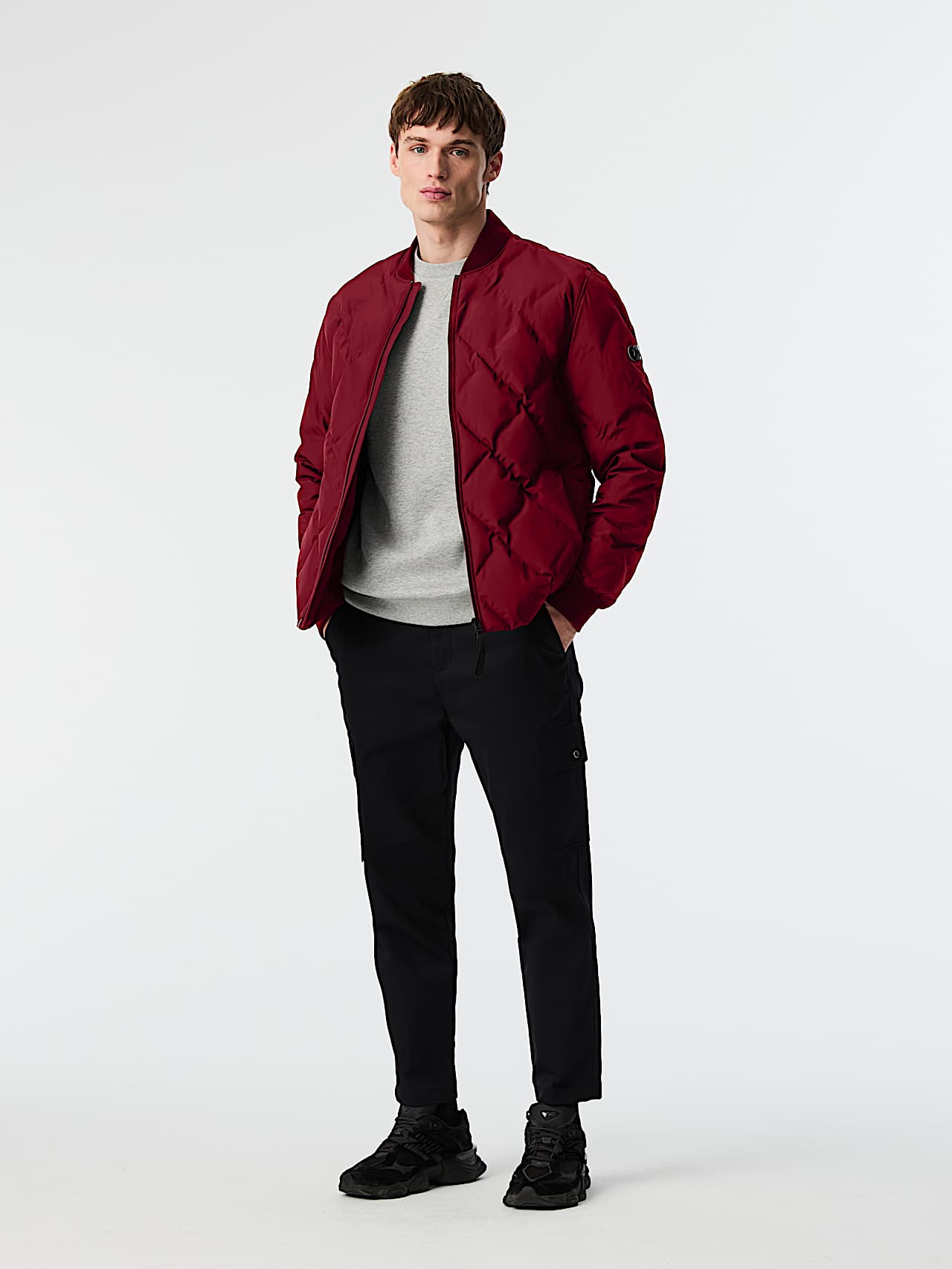 AlphaTauri | OCTAL V1.Y9.02 | Giacca bomber trapuntata Primaloft® in Dark Berry for Uomo