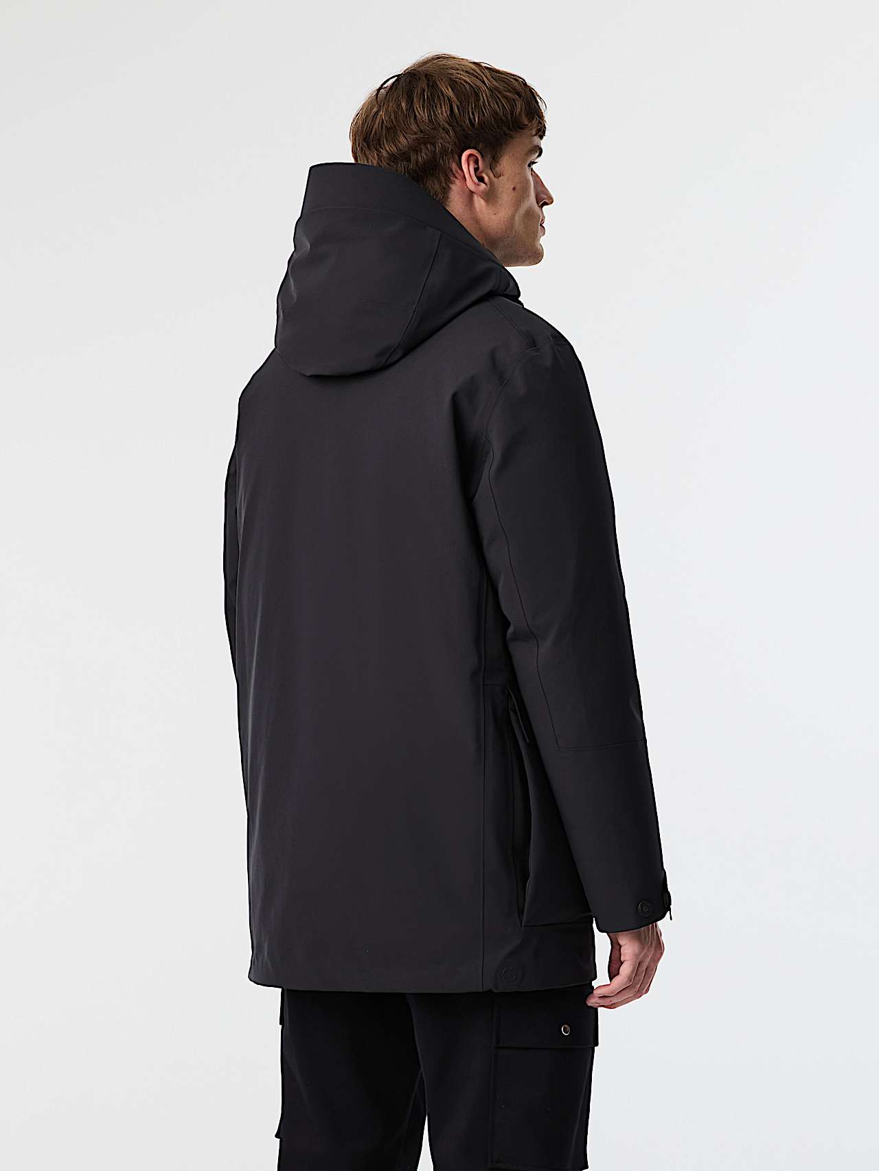 AlphaTauri | ONYX V1.Y9.02 | Parka impermeabile Tauroshield in Black for Uomo