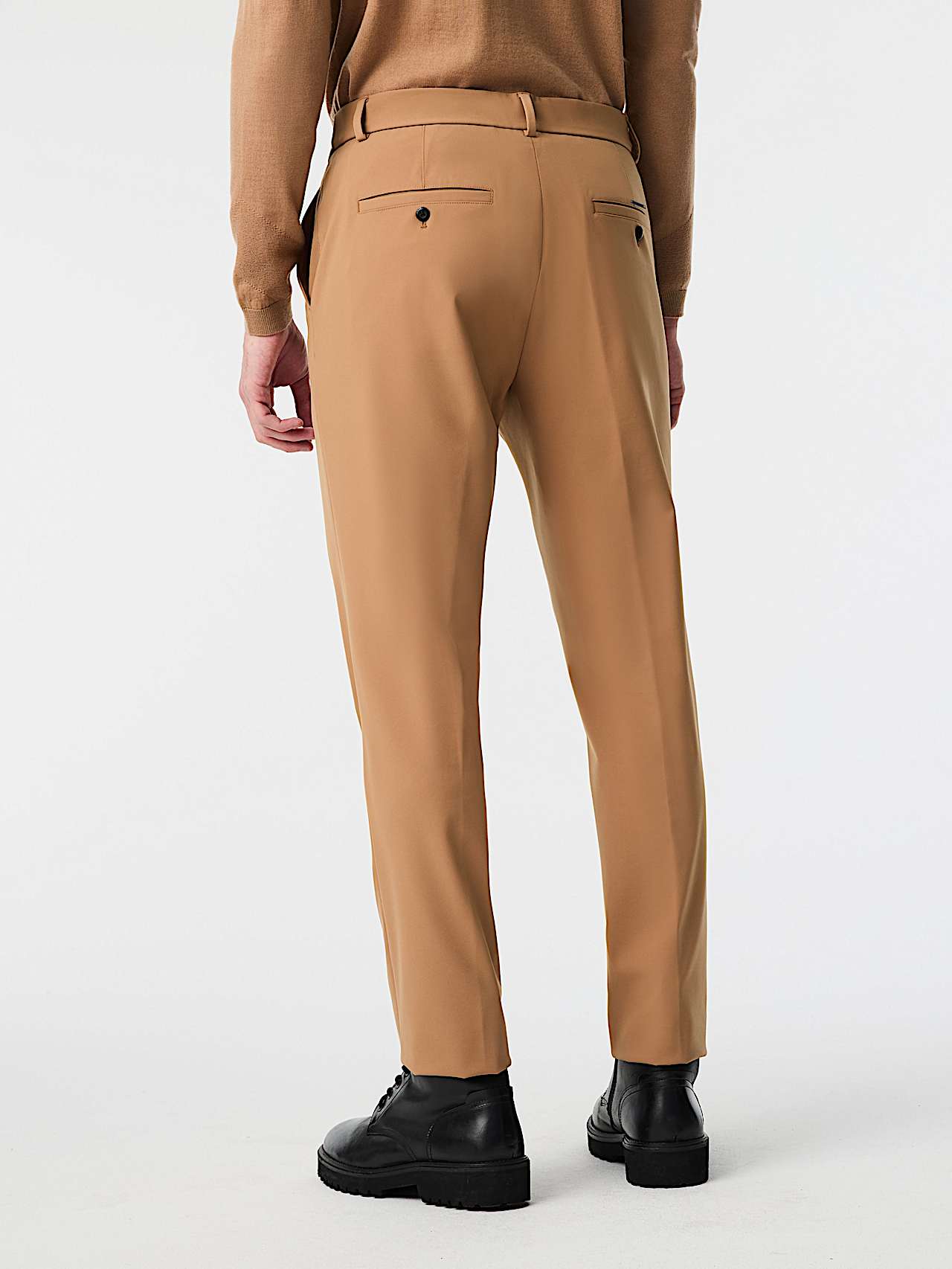 AlphaTauri | PALAS V1.Y8.02 | Performance Stretch Trousers in Camel for Men