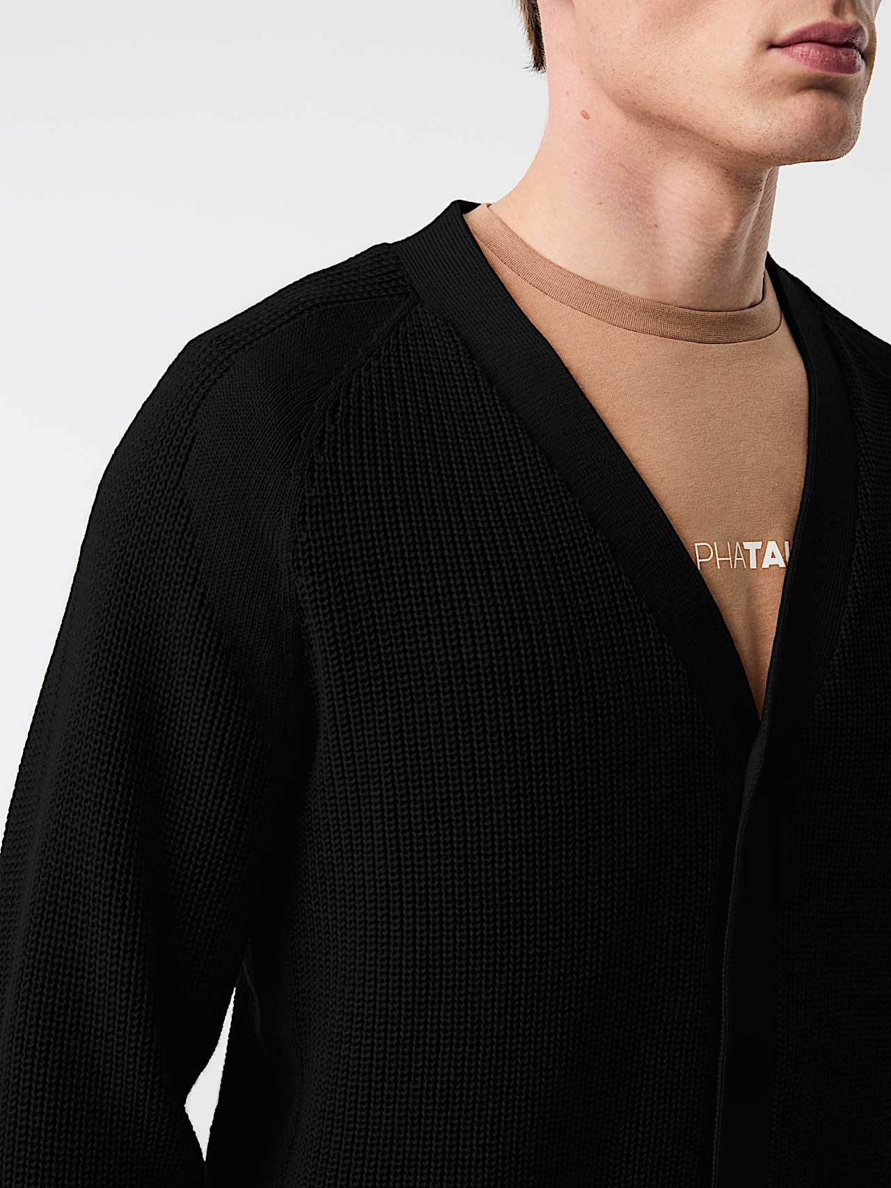AlphaTauri | FARPO V1.Y9.02 | Cárdigan sin costuras de punto 3D in Black for Hombre